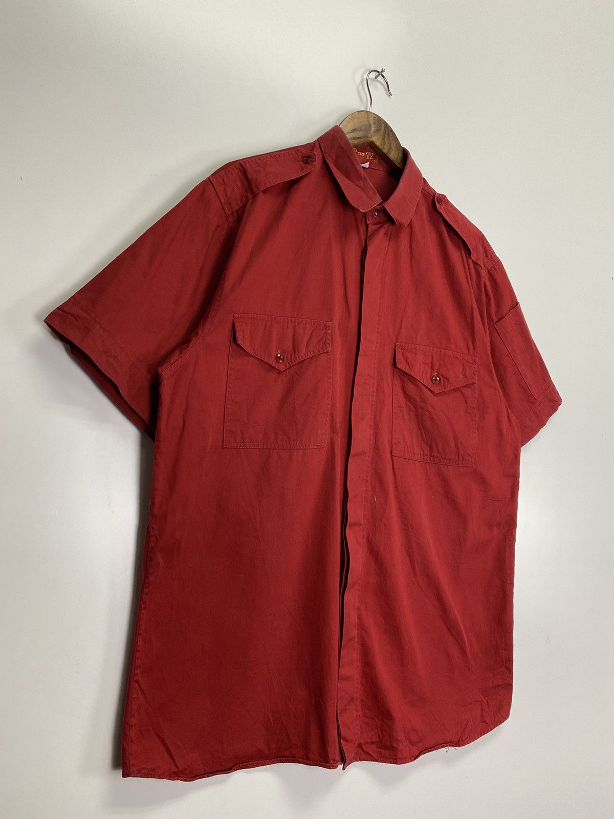 Vintage Vintage DHL Worldwide Express Shirt Size US L / EU 52-54 / 3 - 6 Thumbnail