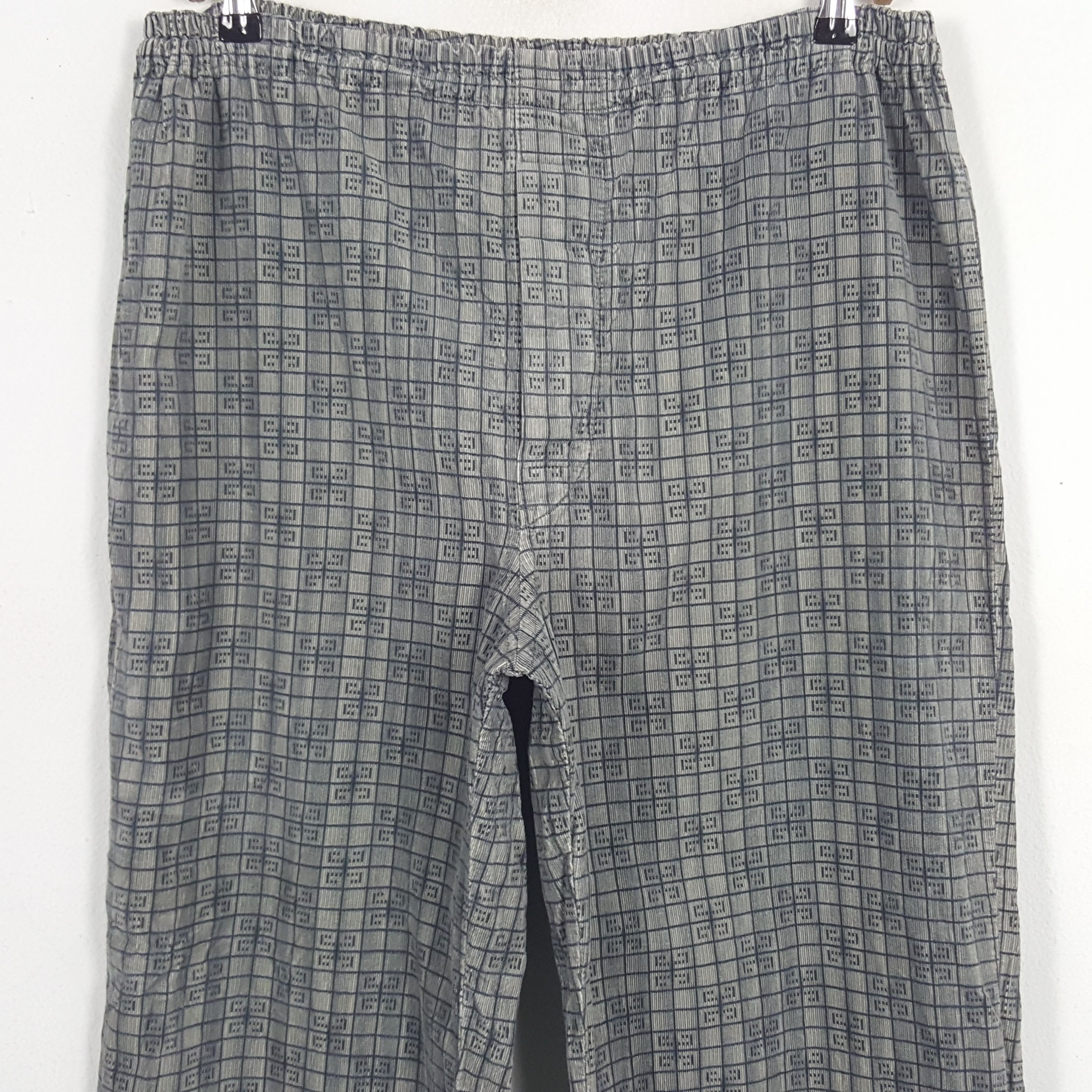 Designer × Givenchy × Vintage Vintage Givenchy One Set Italian Brand Shirt Pants Size US L / EU 52-54 / 3 - 6 Thumbnail
