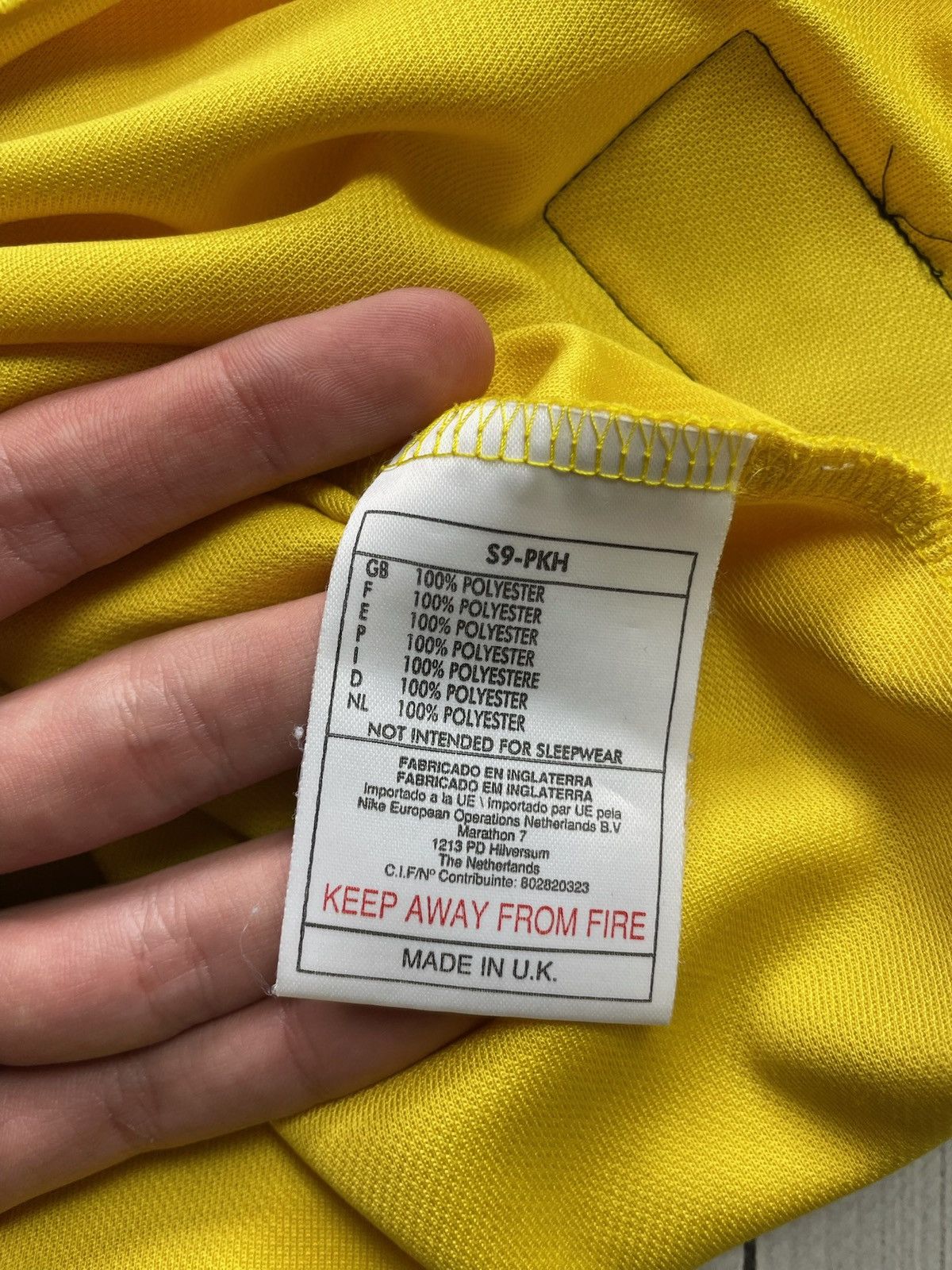 Nike × Vintage Vintage Nike Brazil soccer jersey size S logo rare Brasil Size US S / EU 44-46 / 1 - 7 Thumbnail