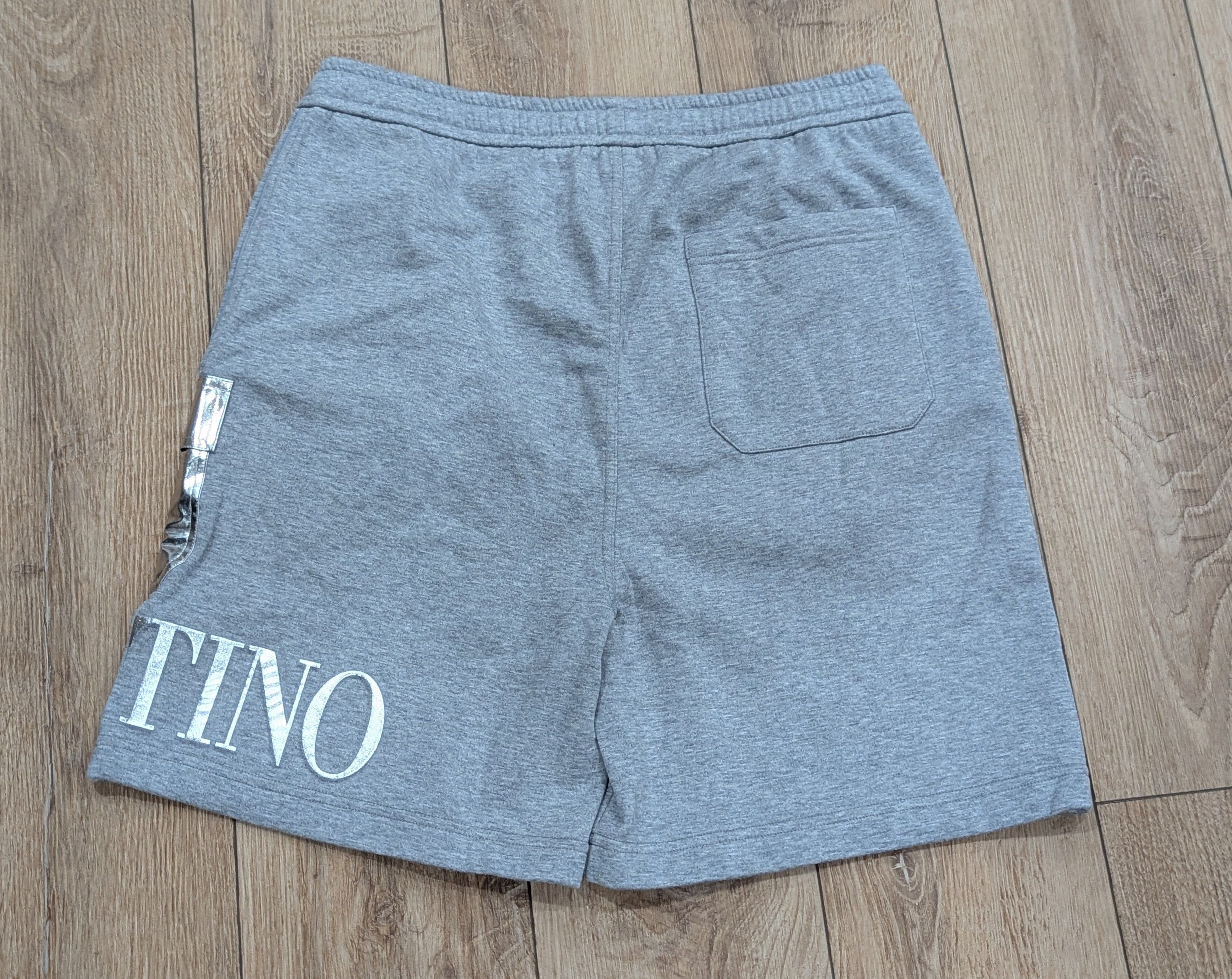 Valentino Valentino Logo Drawstring Sweat Shorts Light Gray Medium Size US 32 / EU 48 - 3 Thumbnail