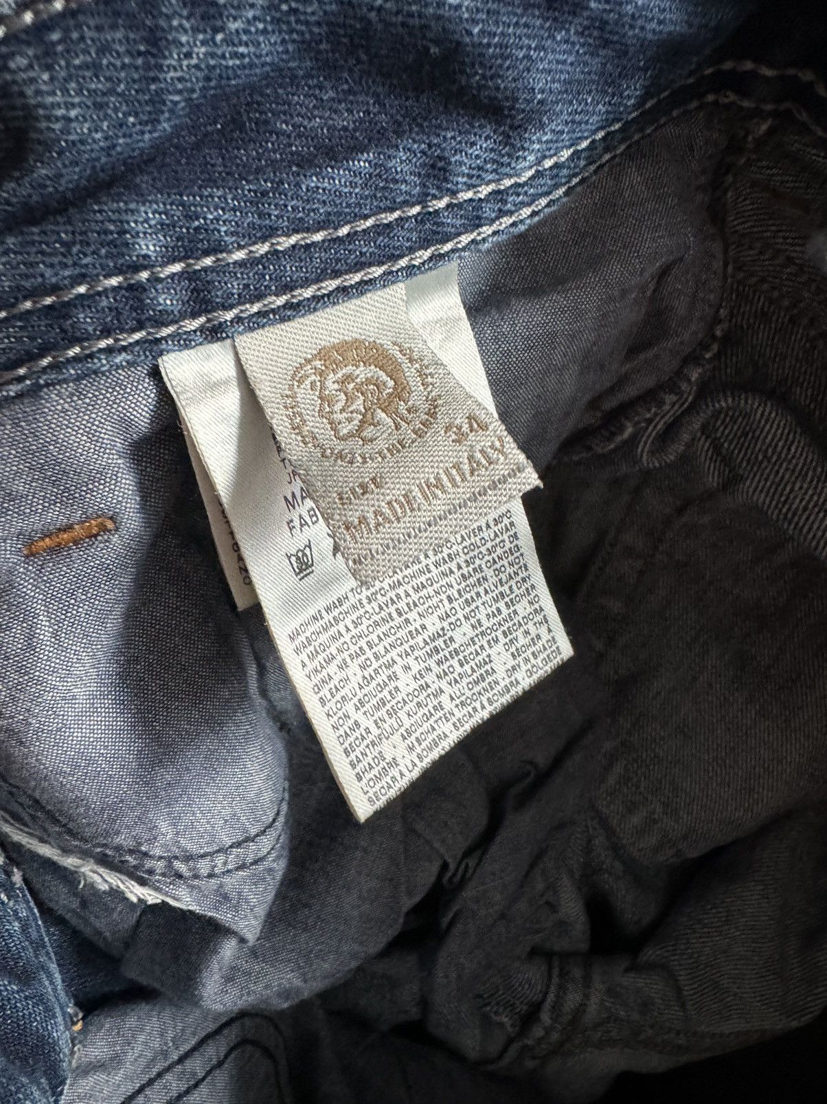 Diesel × Vintage Diesel shorts denim shorts rare rock vintage 00s Rick style Size US 34 / EU 50 - 8 Thumbnail