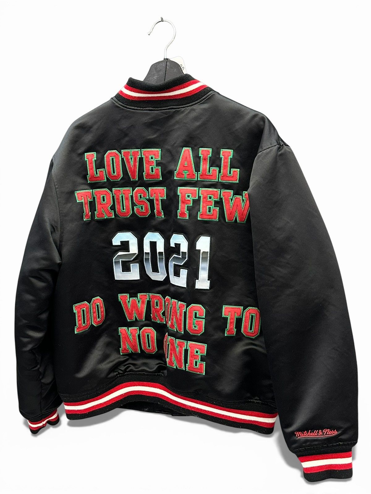 Supreme Supreme Mitchell & Ness Satin Black Varsity Jacket Size US L / EU 52-54 / 3 - 1 Thumbnail