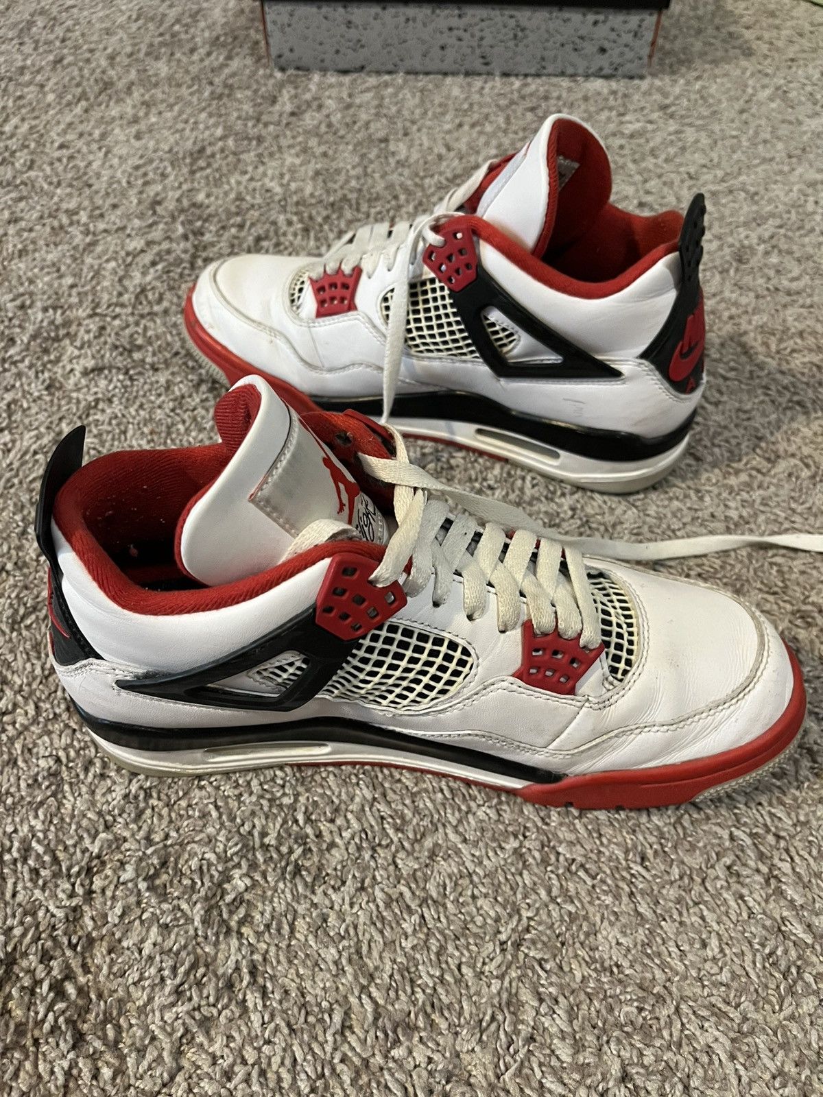 Jordan Brand Air Jordan Fire Red Size US 8 / EU 41 - 2 Thumbnail