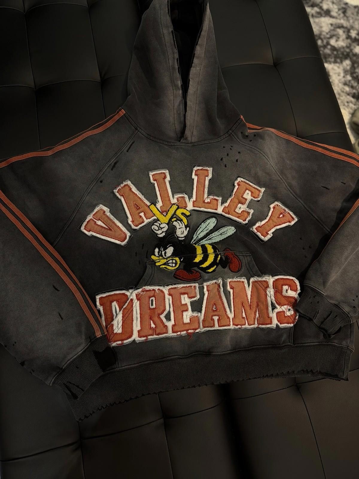Vale Size L - Vale Pullover Hoodie Valley Black/Red Bumble Bee Size US L / EU 52-54 / 3 - 2 Thumbnail
