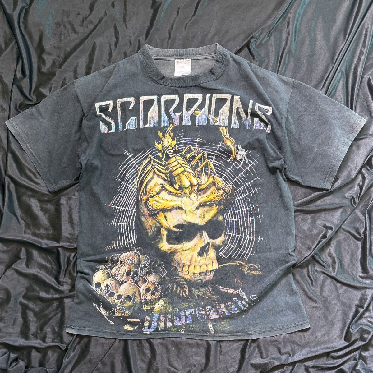 Scorpions Unbreakable vintage tee