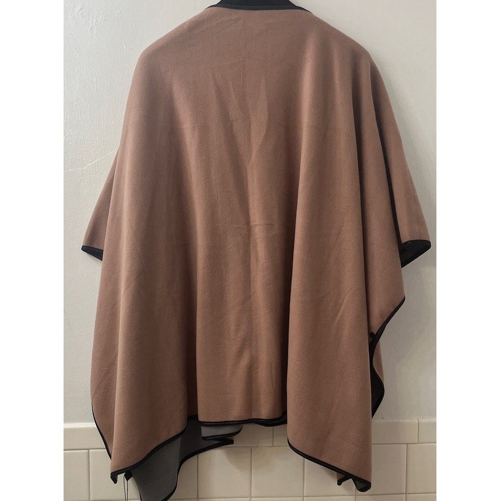 Other Poncho Cape Sweater - One Size - Viscose / Spandex fleece Size ONE SIZE - 14 Thumbnail