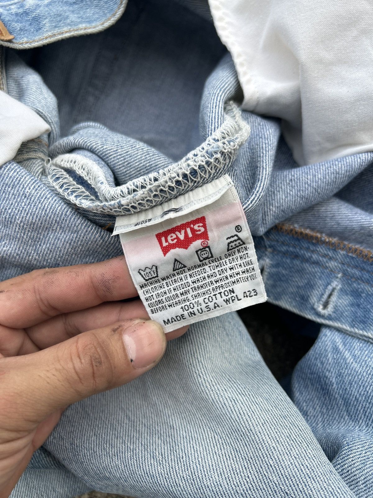 Levi's × Vintage Vintage Levi’s 501 red tap made in USA Size US 33 - 8 Thumbnail