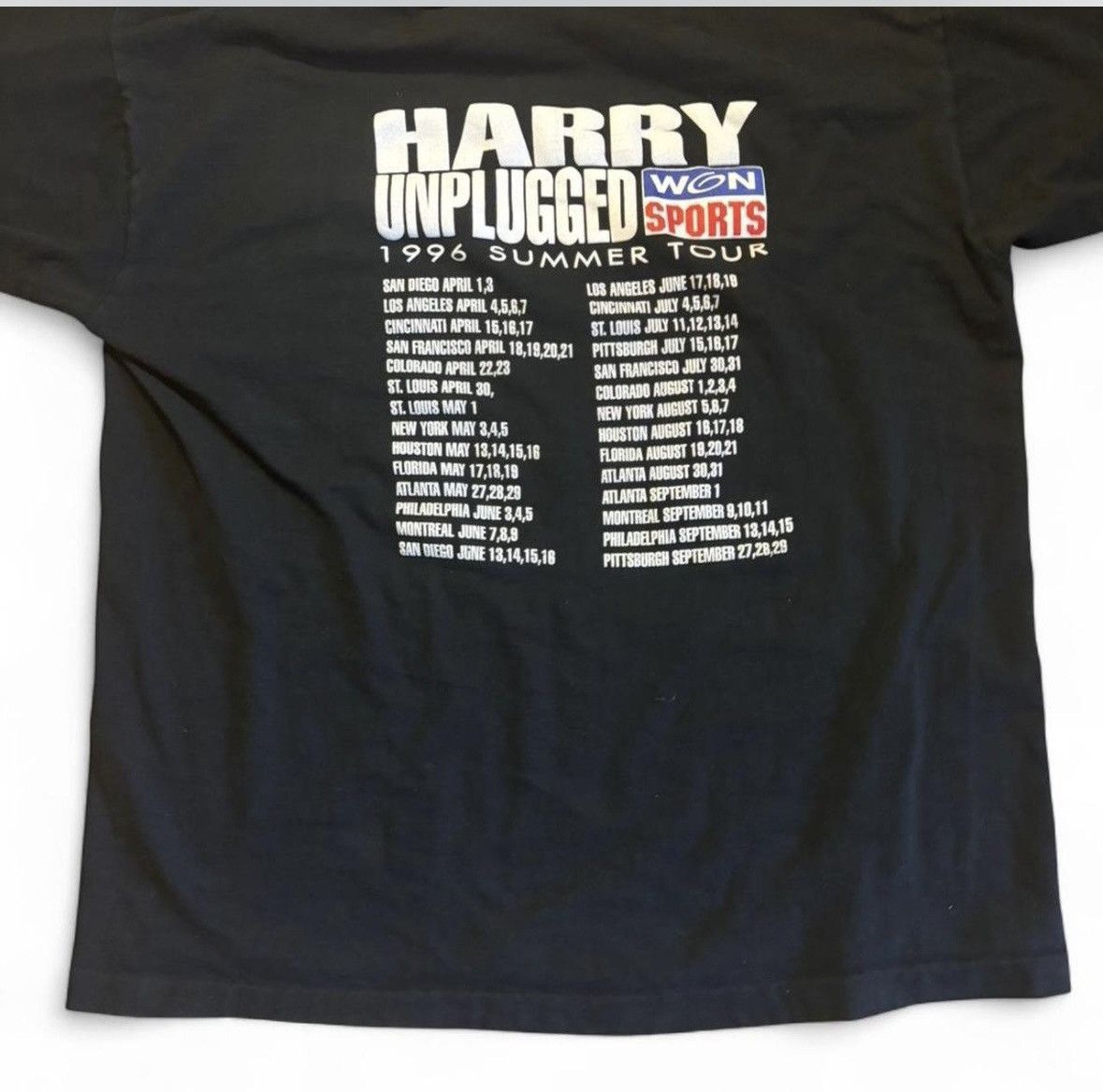 Vintage Vintage Single Stitched 1996 Harry Caray Sports Tour Tee Size US XL / EU 56 / 4 - 2 Thumbnail