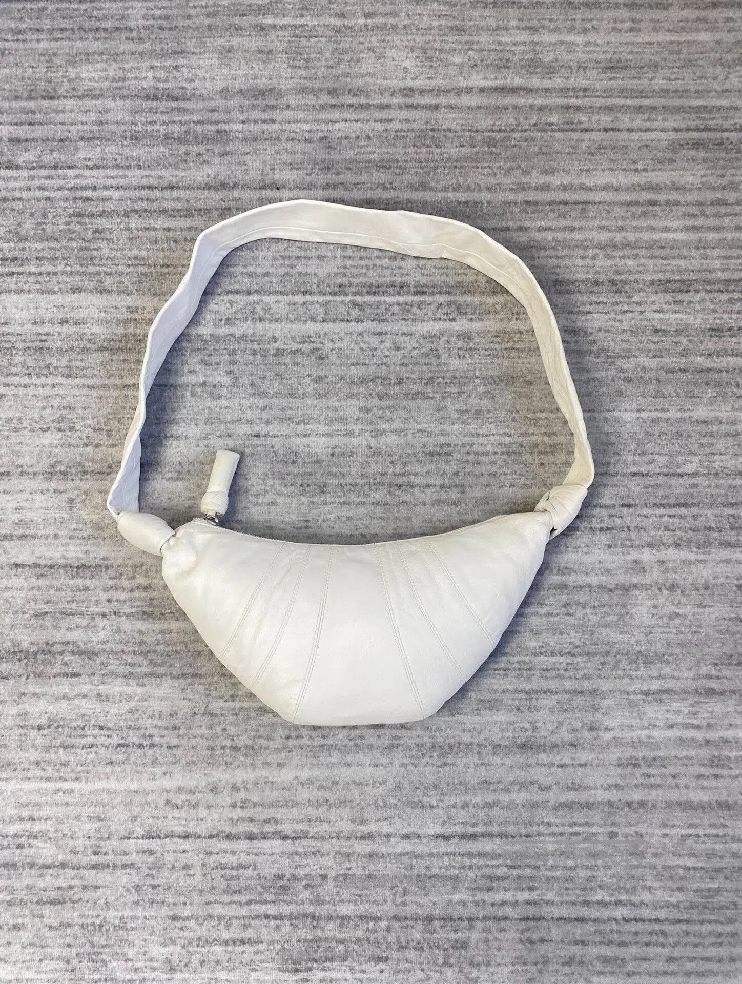 Lemaire Lemaire White Leather Shoulder Bag. Size ONE SIZE - 1 Thumbnail