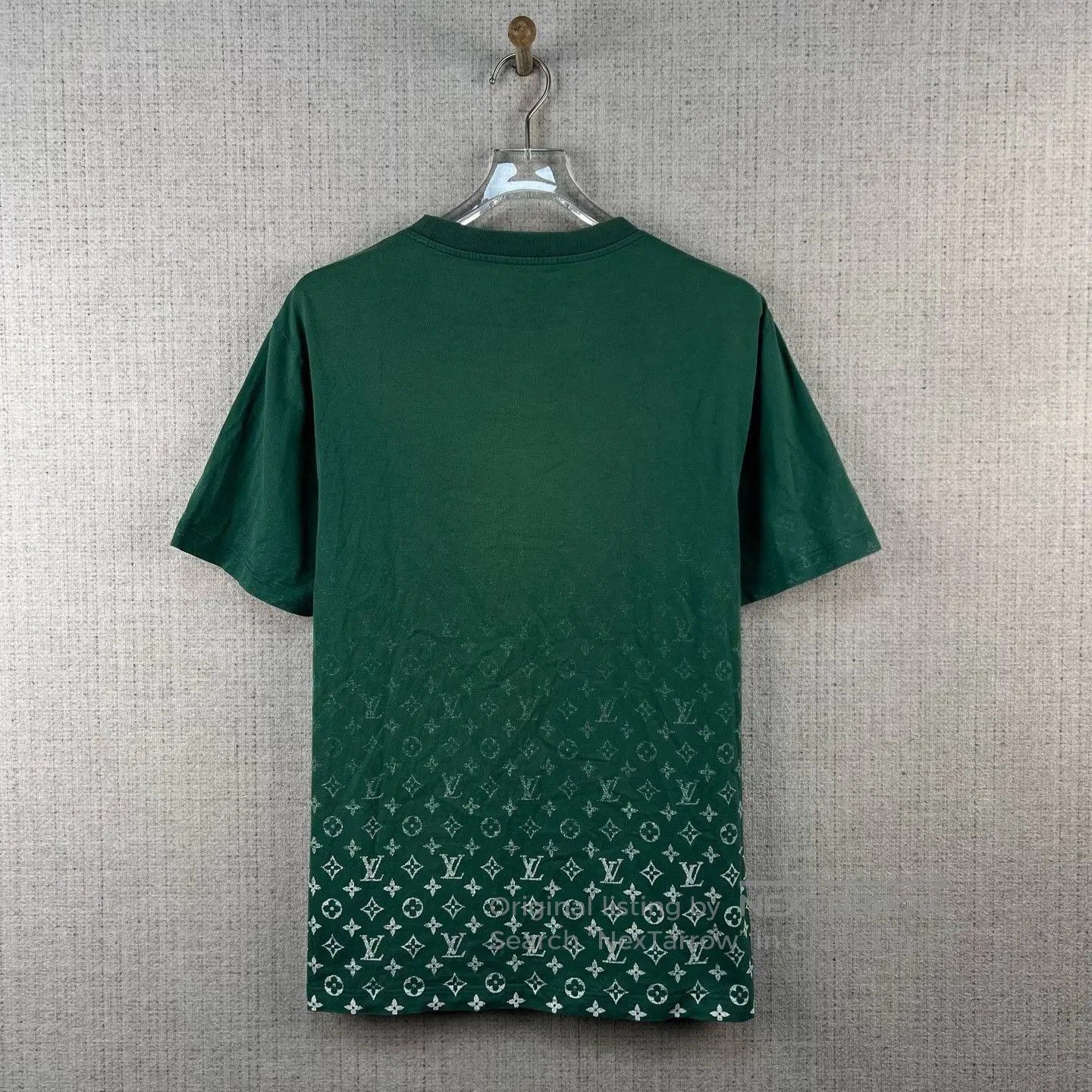 Louis Vuitton Louis Vuitton FW23 Logo Gradient Print T-Shirt. Size US XL / EU 56 / 4 - 3 Thumbnail