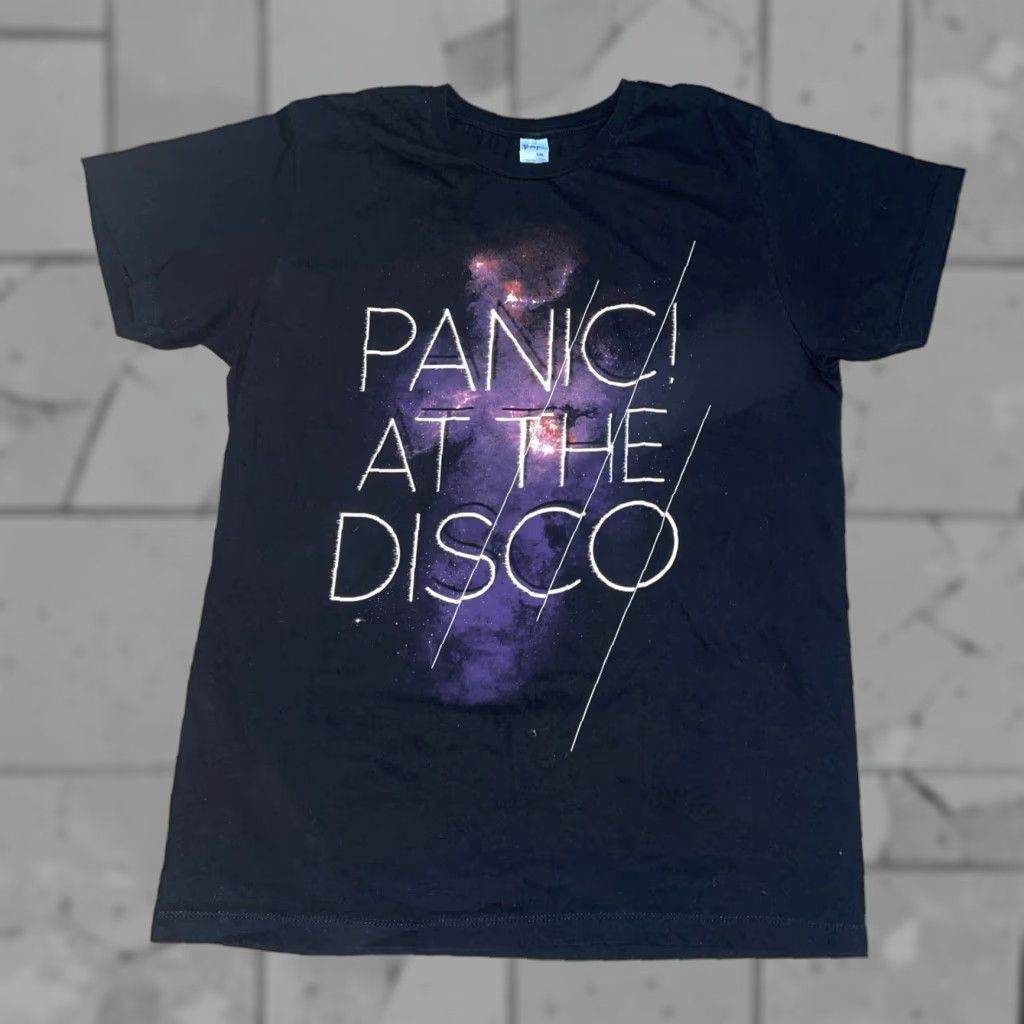 Vintage Panic at the Disco Pacific 100% cotton graphic Tee Mens Size L Black Shirt Band Men Size US L / EU 52-54 / 3 - 1 Thumbnail