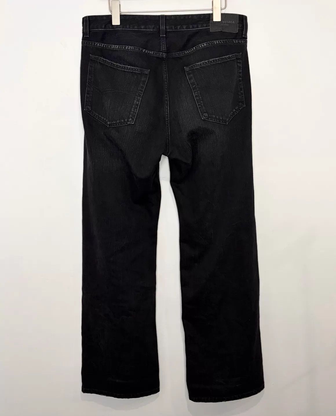 Balenciaga Balenciaga FW25 grade-robe jeans Chen Feiyu size 30 Size US 30 / EU 46 - 2 Thumbnail