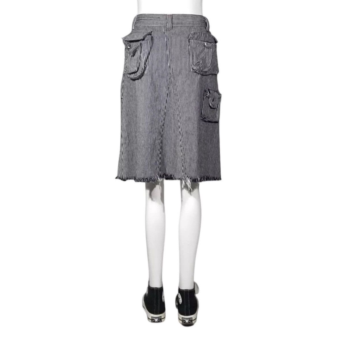 Issey Miyake ISSEY MIYAKE SUNAO KUWAHARA MID-LENGTH SKIRT Size 30" / US 8 / IT 44 - 2 Thumbnail