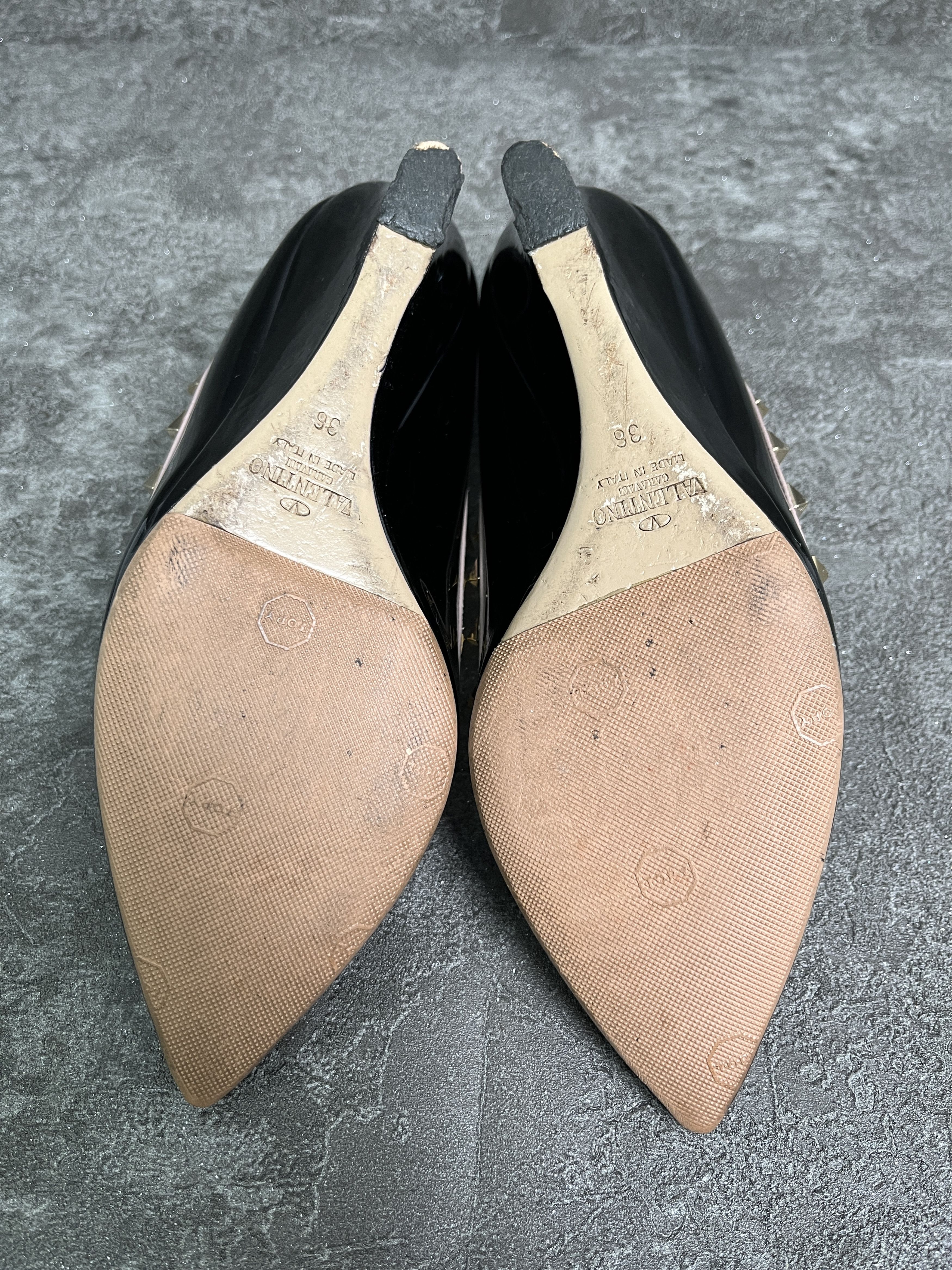 Valentino Valentino Black Rockstud Shoes With Beige Trim Size US 6 / IT 36 - 7 Thumbnail