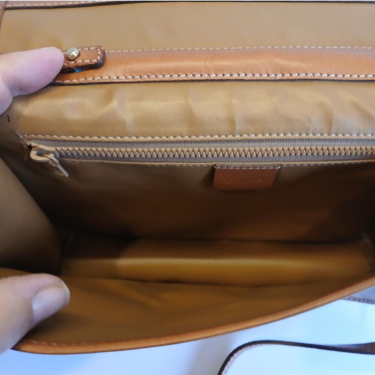 Celine Authentic Celine Triomphe Logo Macadam Beige Crossbody Bag Size ONE SIZE - 17 Thumbnail