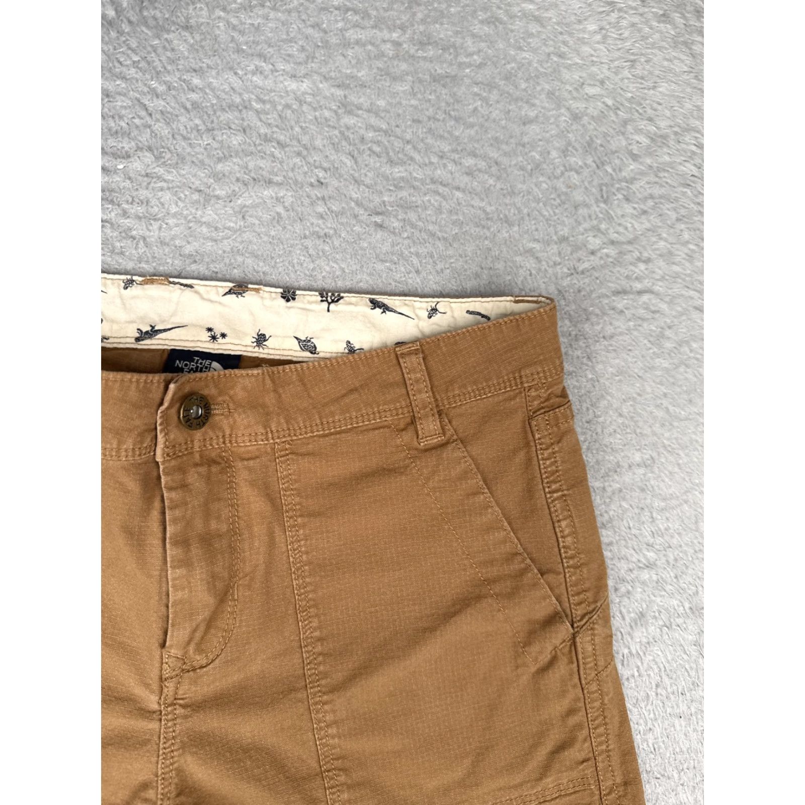 The North Face VINTAGE The North Face Shorts Womens 2 Brown Utility Stretch Hiking Outdoor Casual Size 26" / US 2 / IT 38 - 6 Thumbnail