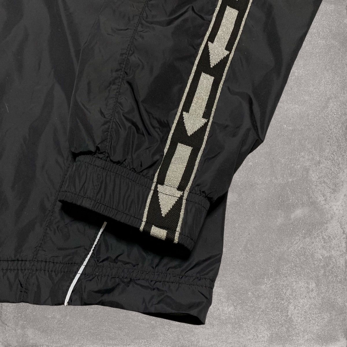 Off-White Off White Medium Track Jacket Black Track Top Virgil Abloh Size US M / EU 48-50 / 2 - 4 Thumbnail