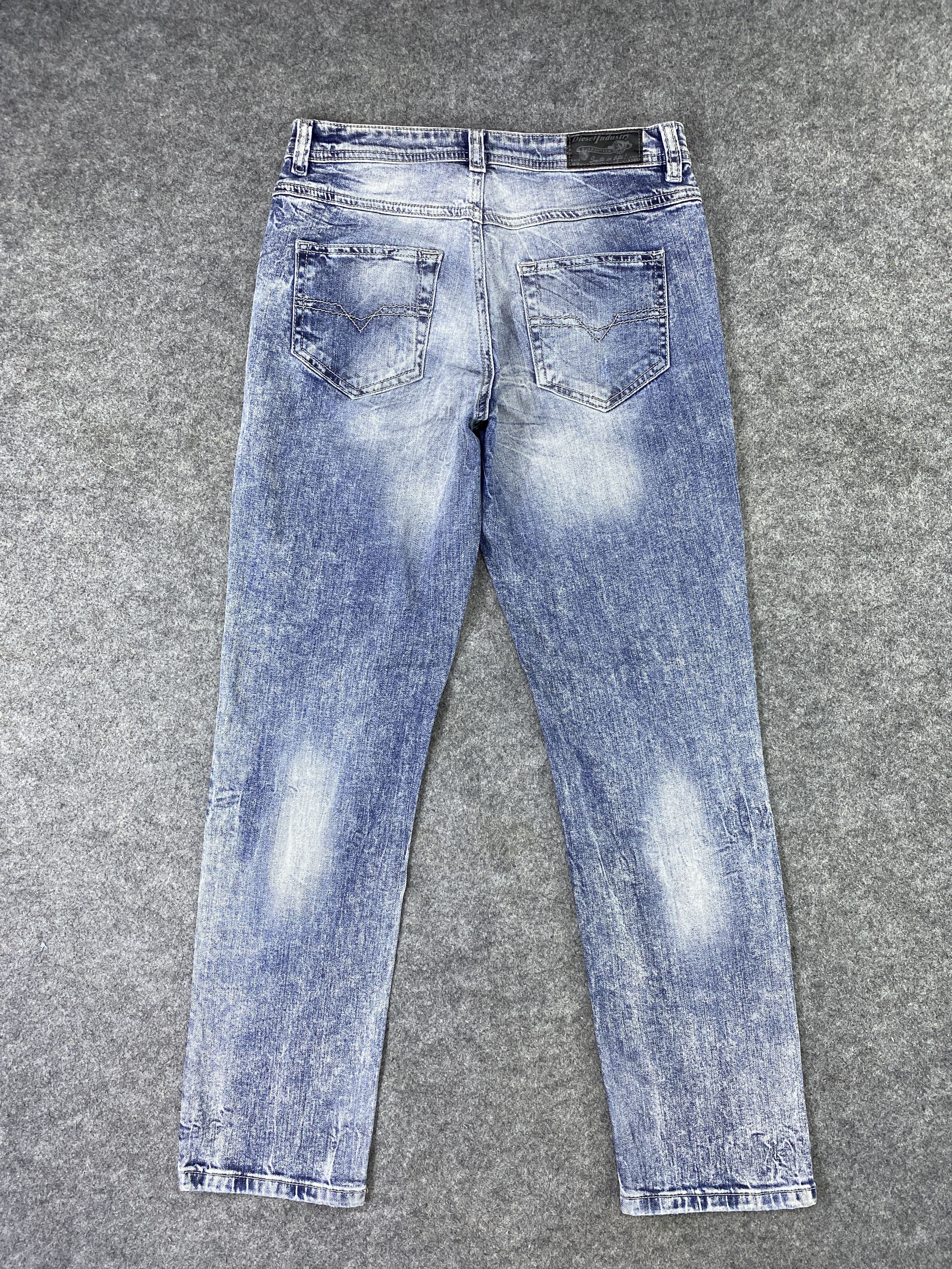 Diesel Diesel Kid Distressed Blue Wash Jeans - J1072 Size US 27 - 3 Thumbnail