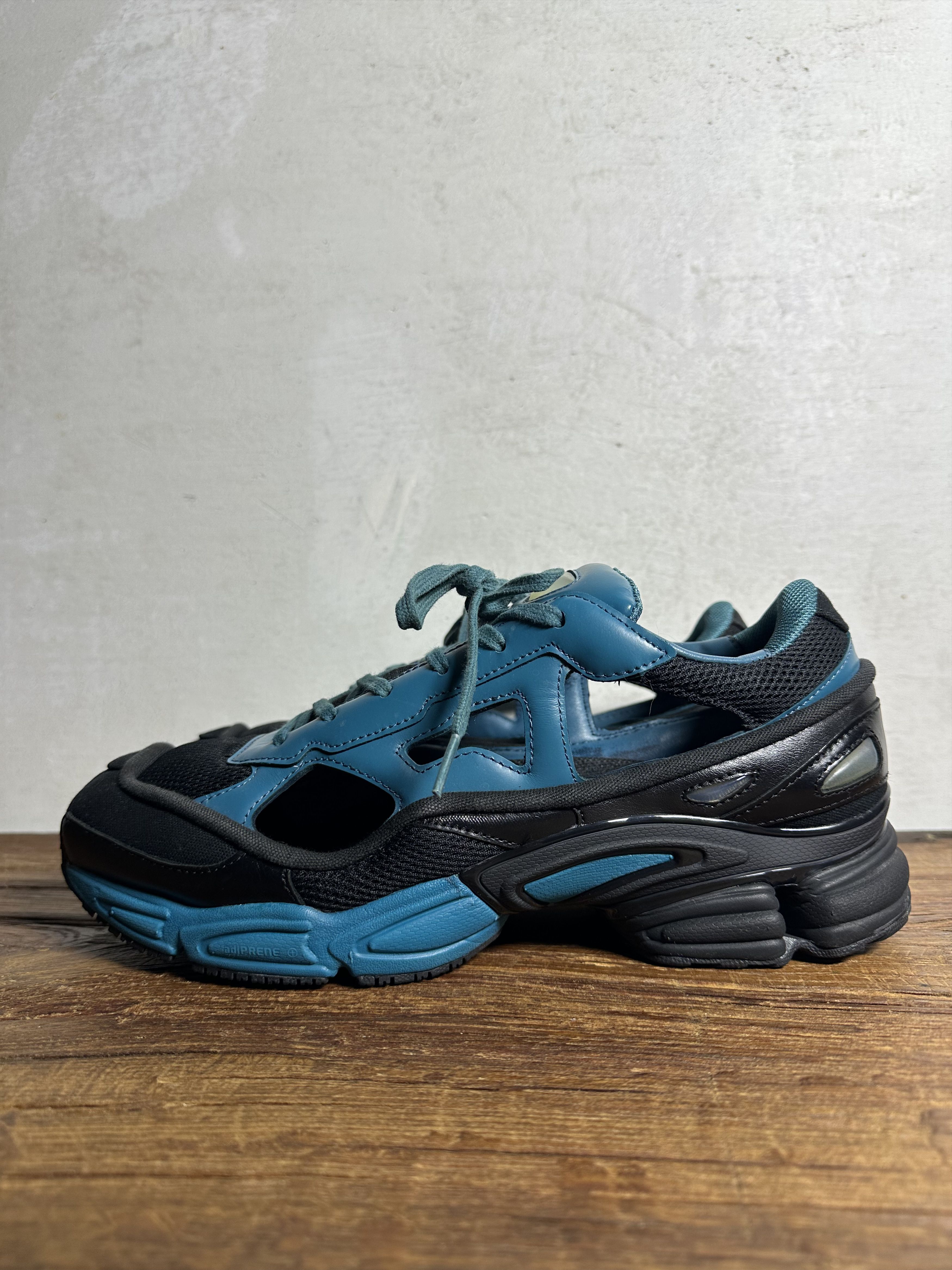 Adidas × Raf Simons Raf Simons x Replicant Ozweego Black Colonial Blue Size US 10 / EU 43 - 4 Thumbnail
