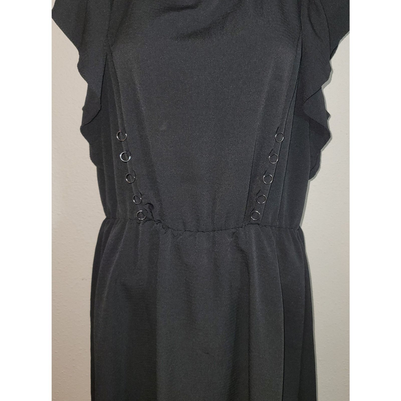 Other Xhilaration Black Ruffled Sleeves Mini Dress M Keyhole Back Size M / US 6-8 / IT 42-44 - 2 Thumbnail