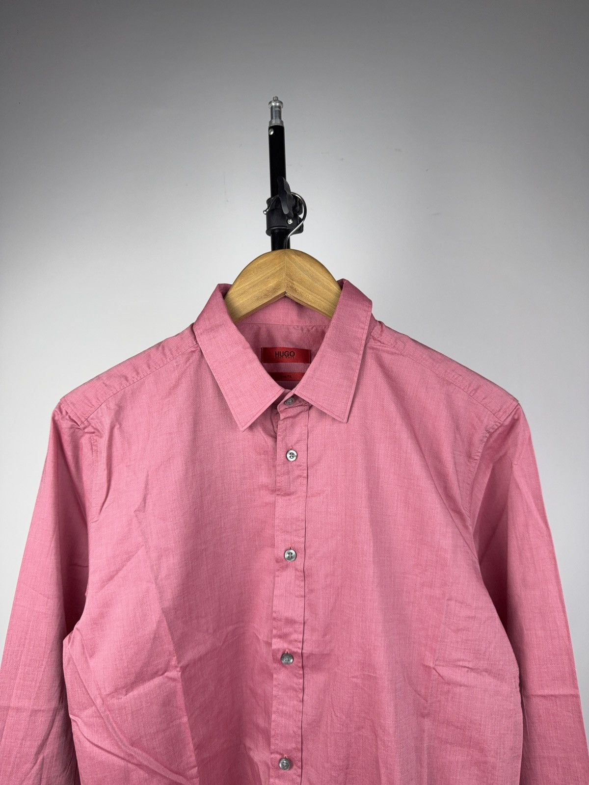 Hugo Boss Luxury Designer Hugo Boss HUGO Slim Fit Pink Shirt M Size US M / EU 48-50 / 2 - 2 Thumbnail