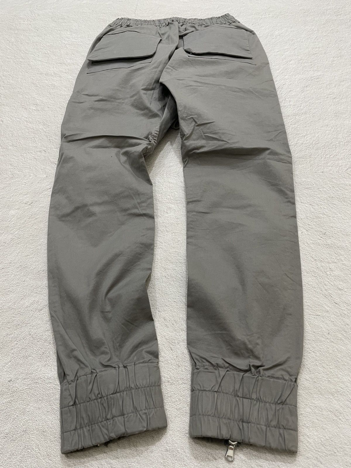 Japanese Brand Techwear Cargo Pants with Zips & Oversized Pockets Y2K Style Size US 28 / EU 44 - 4 Thumbnail