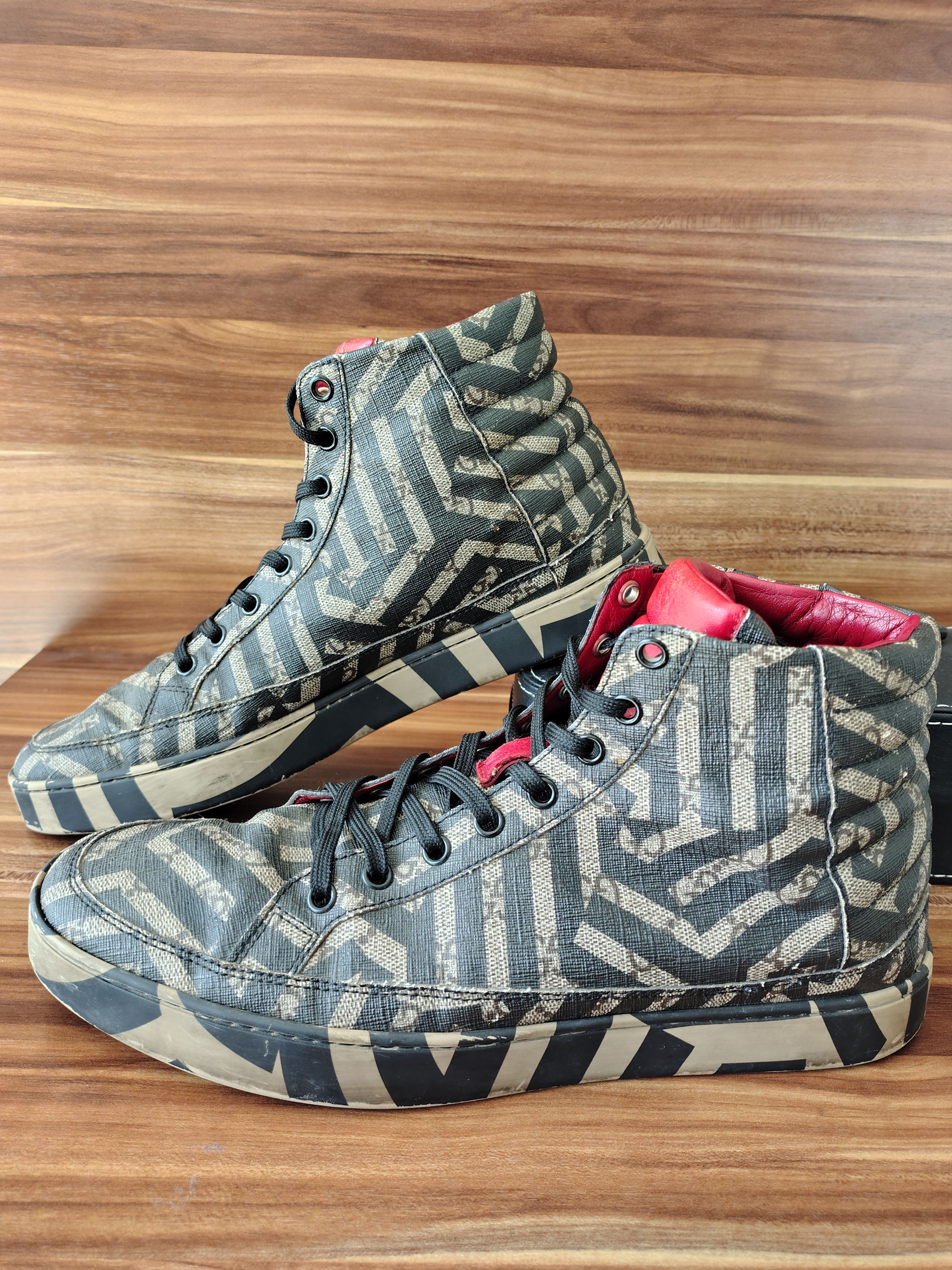 Gucci Gucci High Top Sneakers GG Pattern Red Interior Size US 8 / EU 41 - 2 Thumbnail