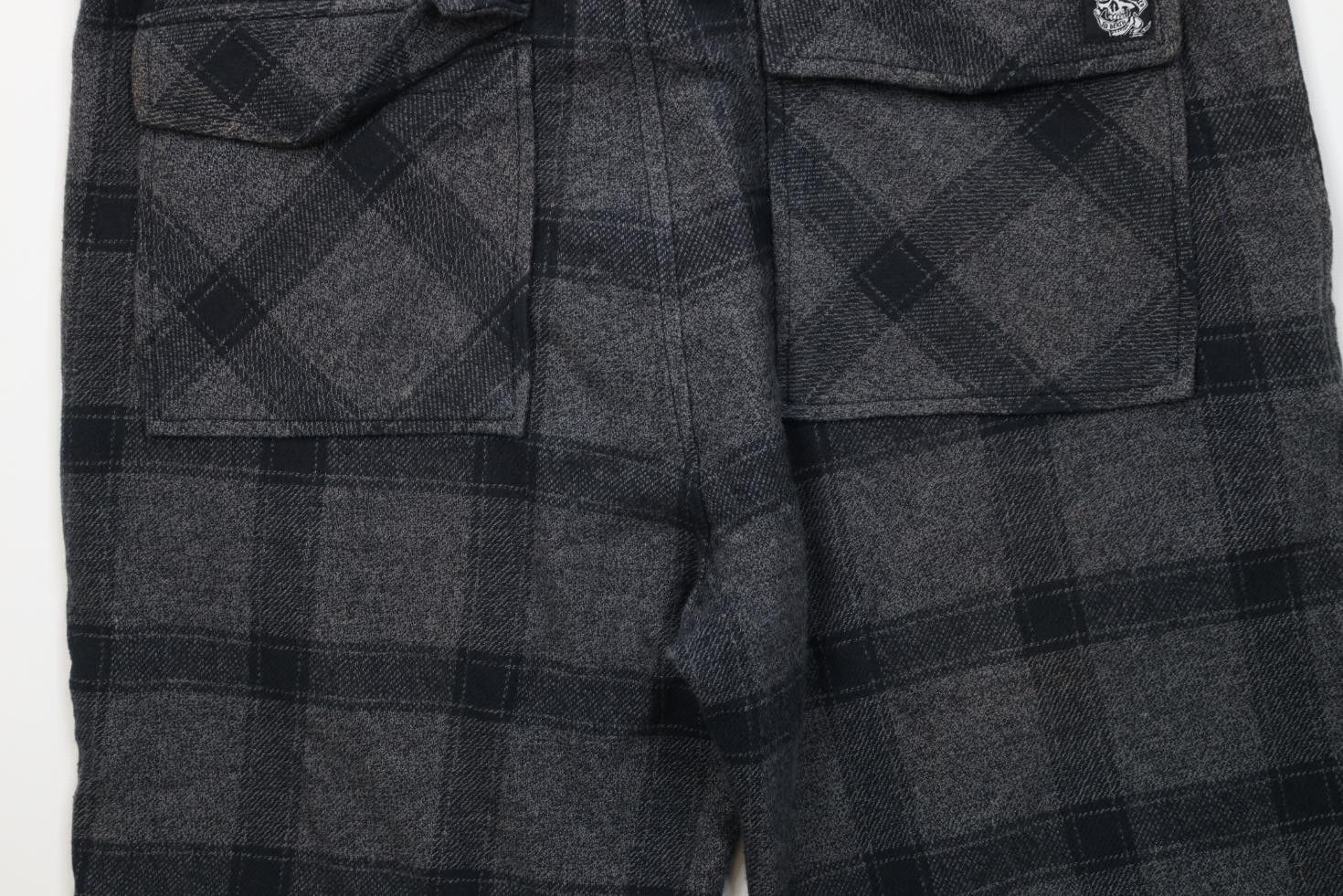 Fox Racing Vintage Fox Racing Flannel Skull Shorts Gray Plaid Size US 34 / EU 50 - 13 Thumbnail