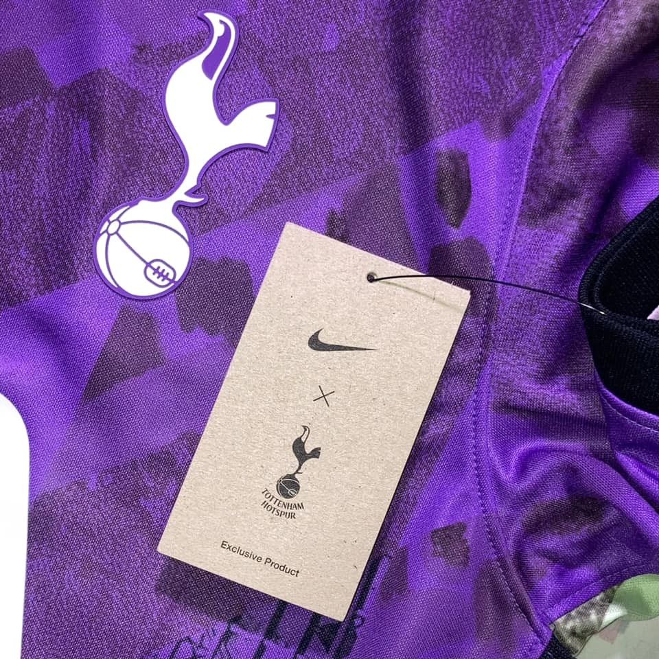 Nike 2021-22 Tottenham Hotspur Third Nike DB5907-529 Size US S / EU 44-46 / 1 - 6 Thumbnail
