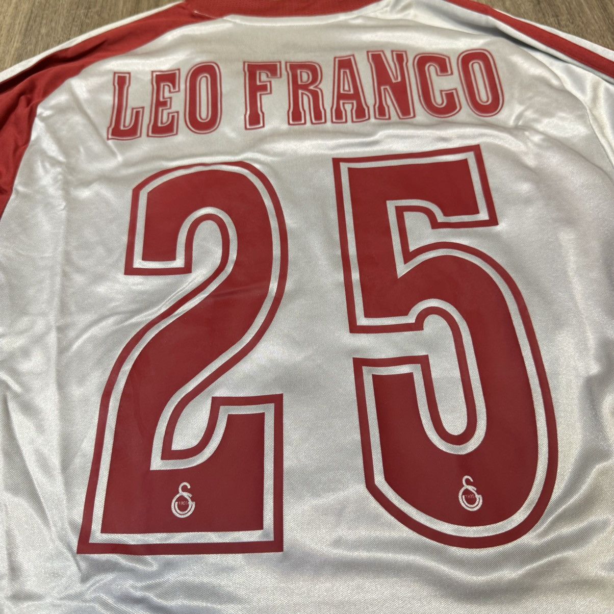 Adidas Galatasary 09/10 goalkeeper gk shirt#25 Leo Franco Size US M / EU 48-50 / 2 - 4 Thumbnail