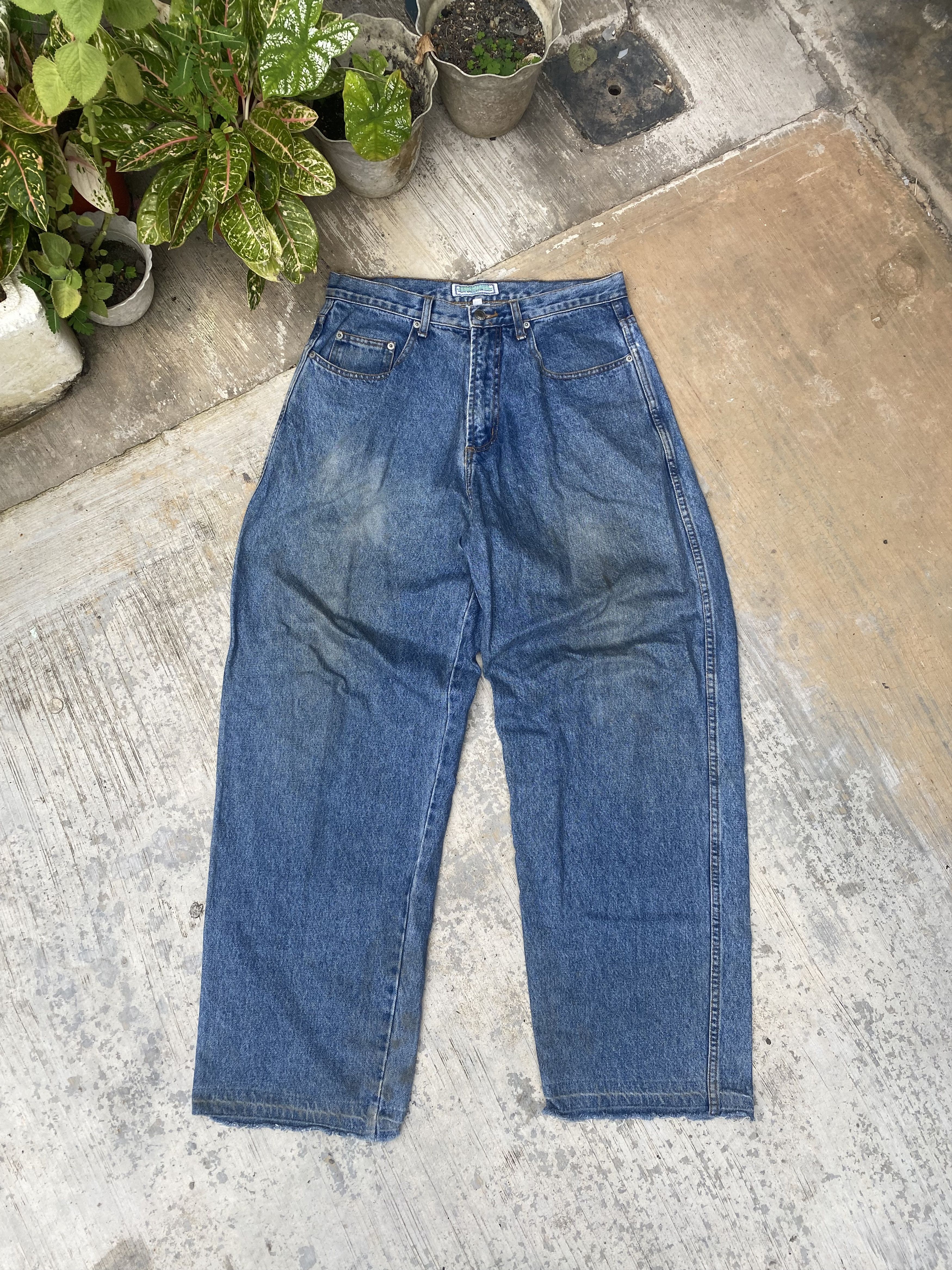 image of Steals Vintage Guess By Goerge Marciano Baggy in Blue, Men's (Size 31)