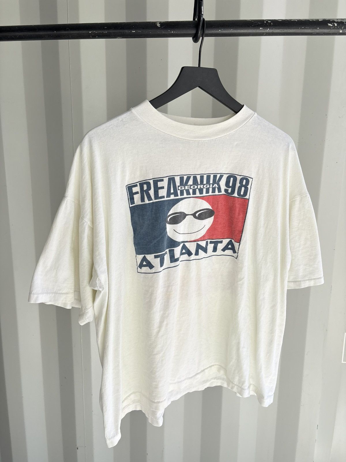 Vintage Vintage Freaknik Swing My Way Shirt Faded Distressed Grunge Size US XL / EU 56 / 4 - 1 Thumbnail