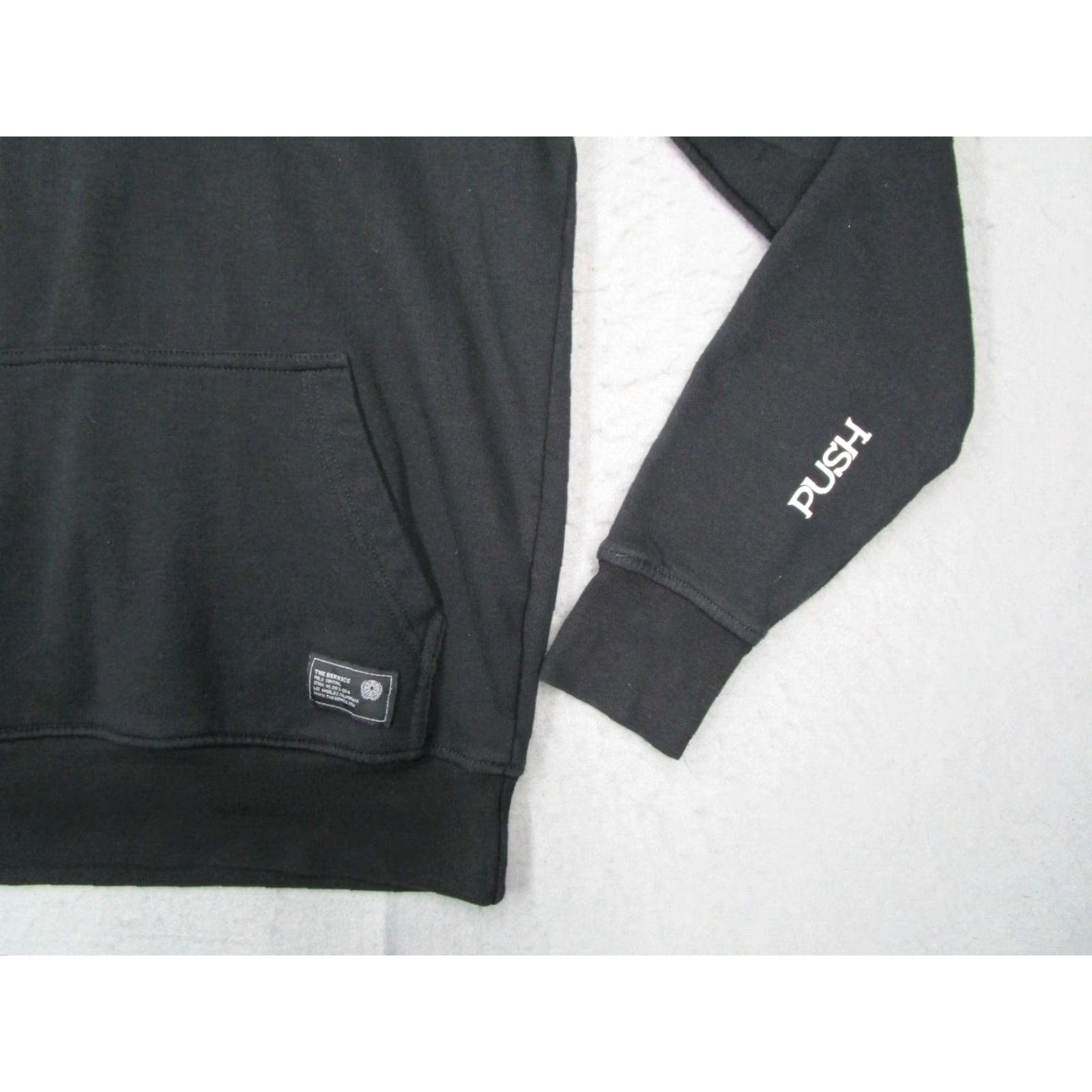 Vintage The Berrics Hoodie Mens Small Black Pullover Drawstring Kangaroo Pocket PUSH Logo Sweatshirt Skateboarding Size US L / EU 52-54 / 3 - 3 Thumbnail