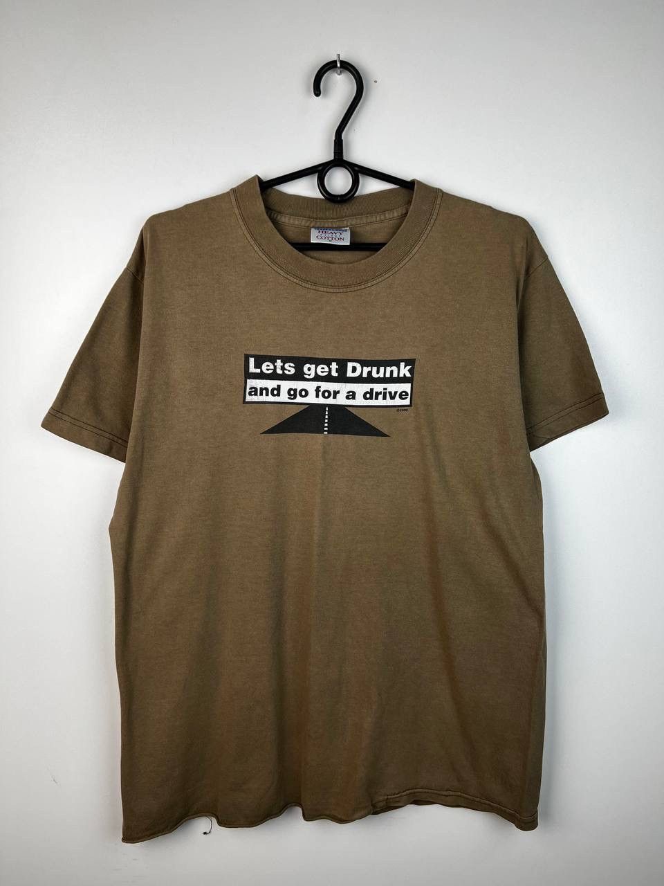 Other Lets get Drunk and go far a drive crazy vintage tee size M Size US M / EU 48-50 / 2 - 1 Thumbnail