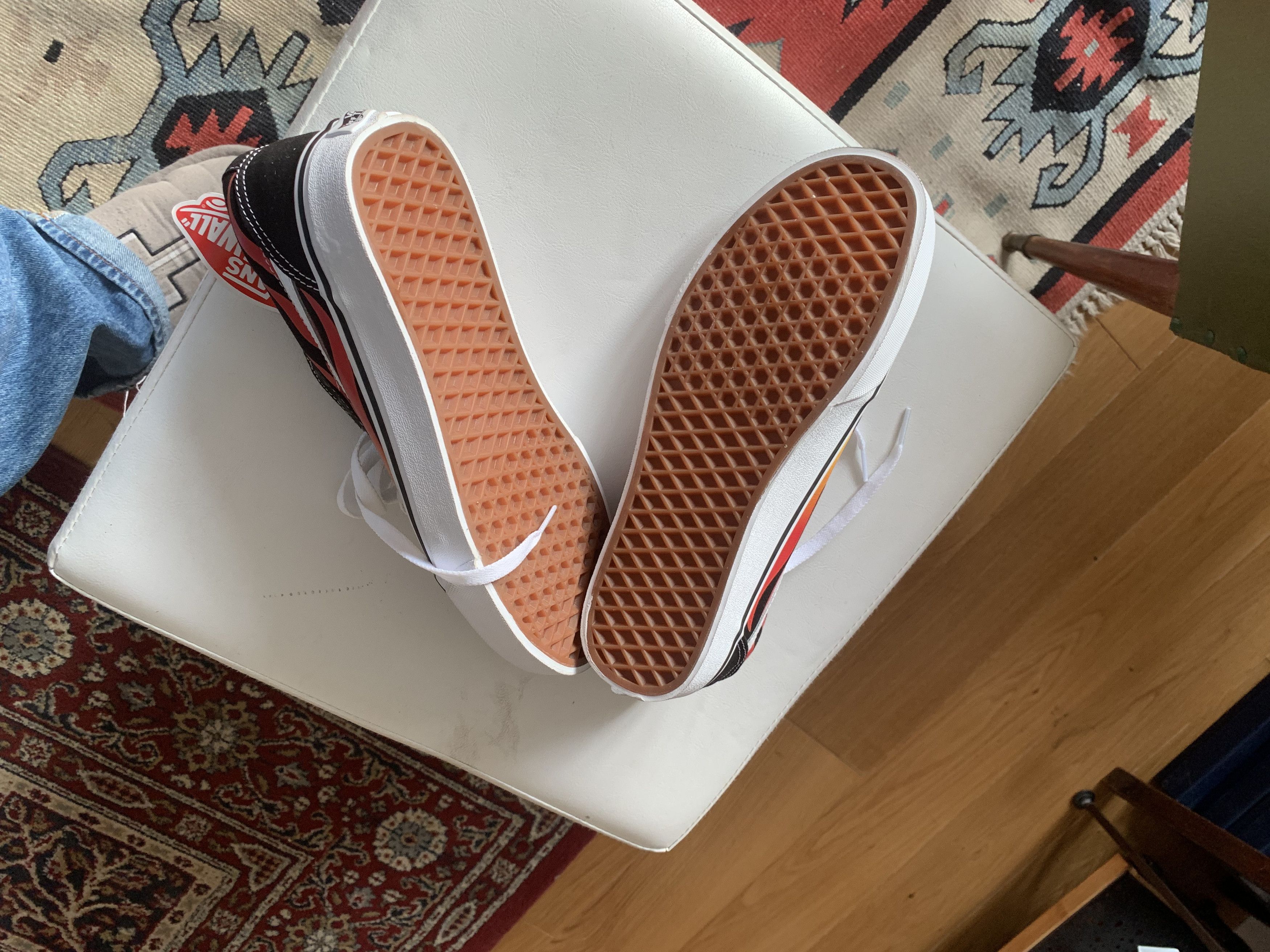 Vans Vans Old Skool flame (brand new) Size US 8.5 / EU 41-42 - 4 Thumbnail