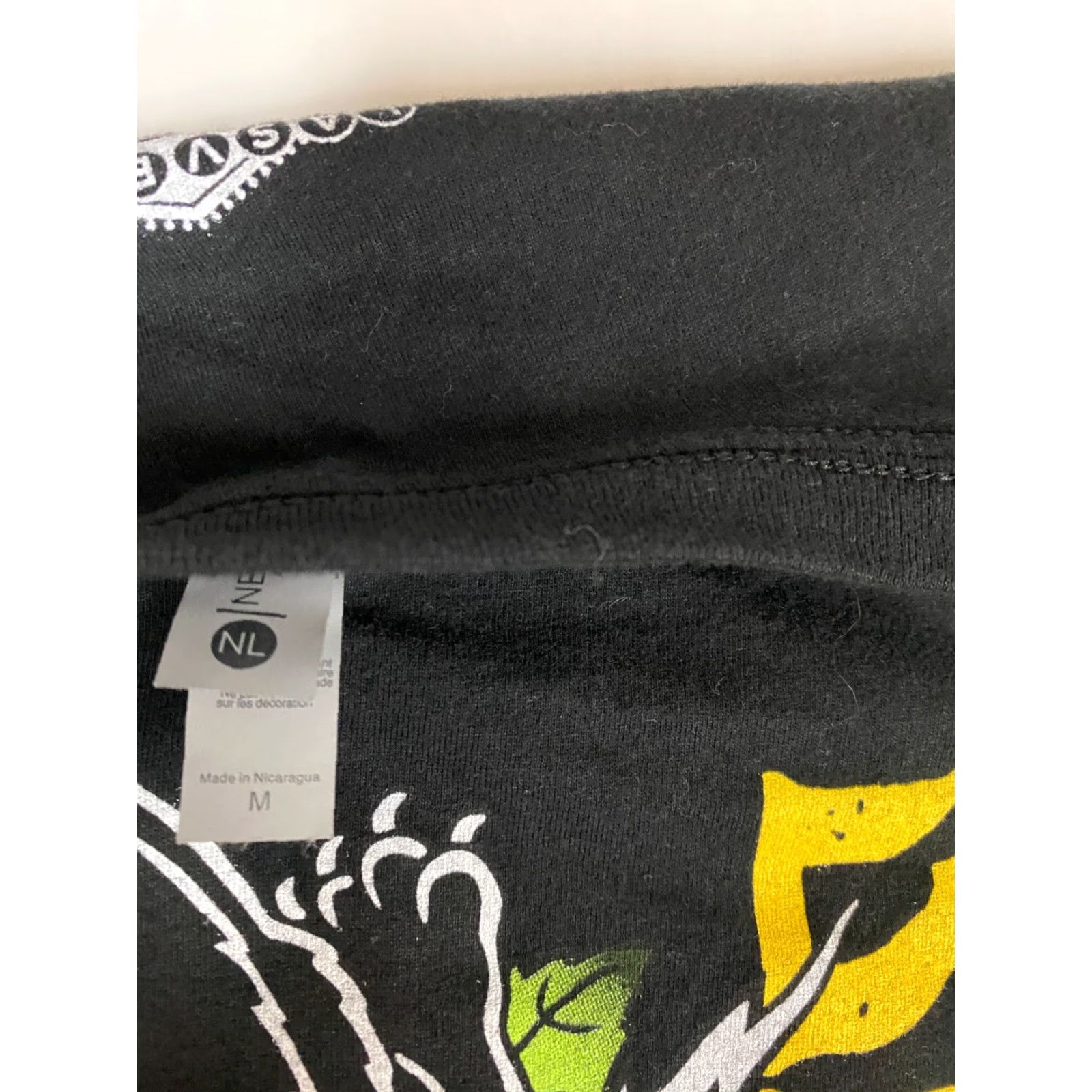 Next Level Las Vegas Mens Shirt M Black Next Level T-Shirt Short Sleeve V-Neck Cotton Logo Graphic 90s? Size US M / EU 48-50 / 2 - 4 Thumbnail