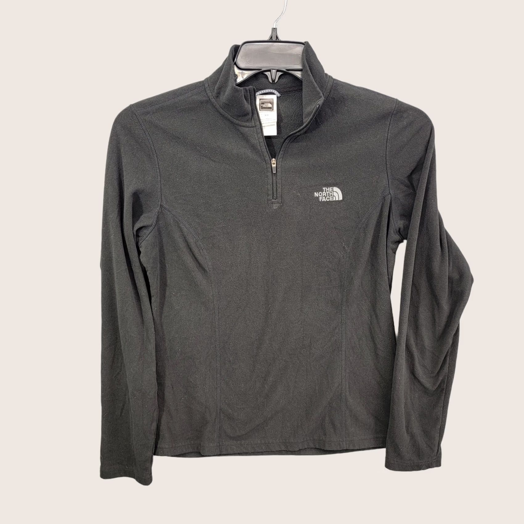 The North Face The North Face Jacket Womens M 1/4 Zip Fleece Black TKA 100 Modern Classic Outdoors Logo Zip Pocket Mid-Length Regular Fit 100 Polyester Black Womens Size M / US 6-8 / IT 42-44 - 1 Thumbnail