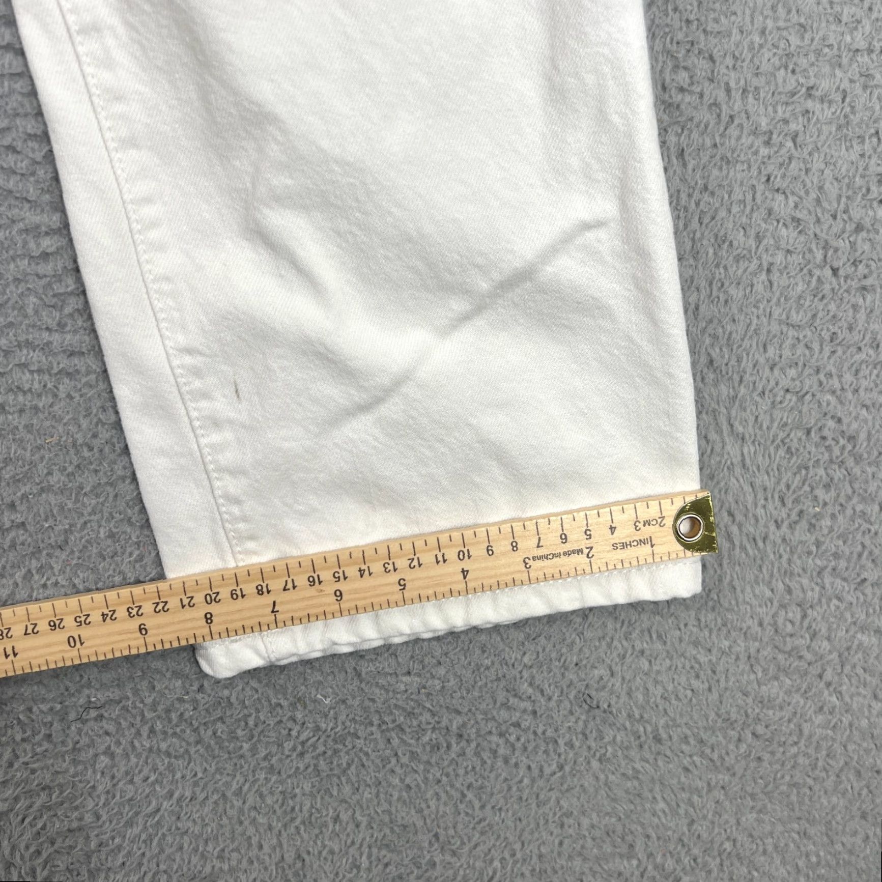 Levi's VINTAGE Levi's 501 Jeans Men 34 Regular White Denim Button Fly Straight 5-Pocket 90s USA Mens Size US 34 / EU 50 - 5 Thumbnail