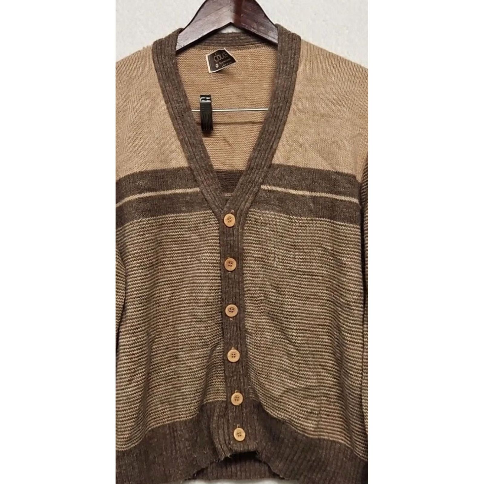 Vintage VINTAGE Claude Brentwood Cardigan XL Made USA Brown Stripe 70s Grandpa Core Mens XL Brown Stripe Cardigan Retro 1970s Size US XL / EU 56 / 4 - 2 Thumbnail