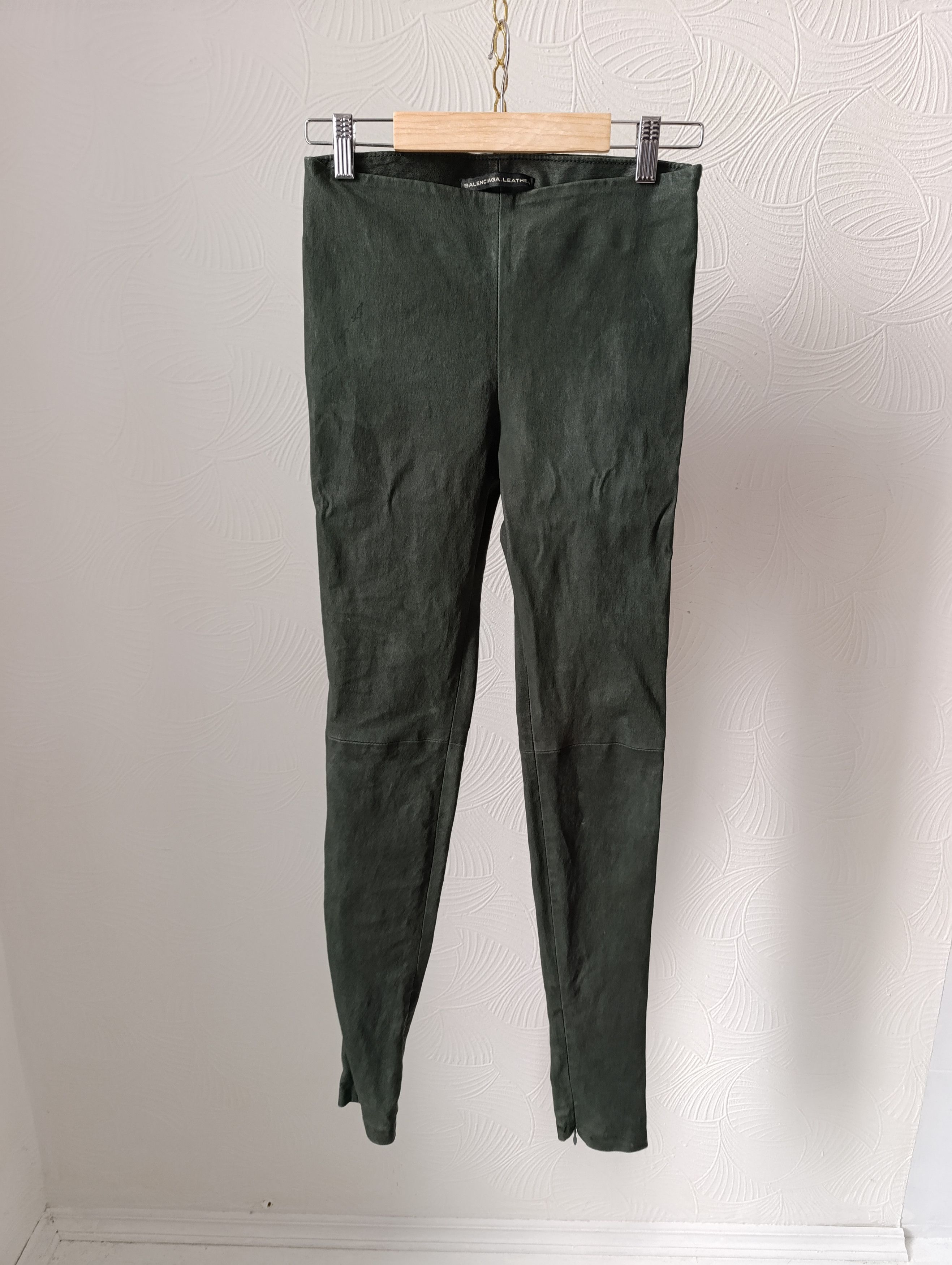 Balenciaga BALENCIAGA LAMB LEATHER LEGGINGS SIZE 36 Size 25" / US 0 / IT 36 - 1 Thumbnail