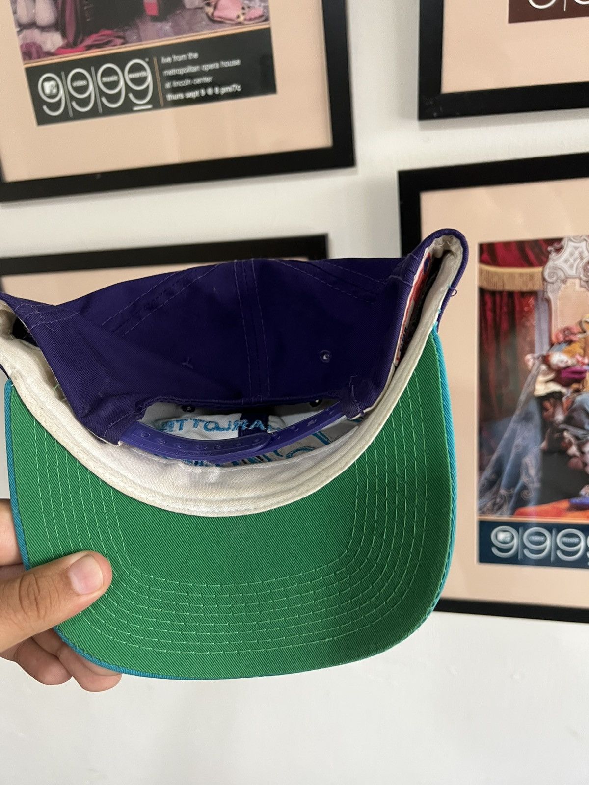 Sports Specialties × Vintage Vintage Hornets sport specialties script Size ONE SIZE - 5 Thumbnail