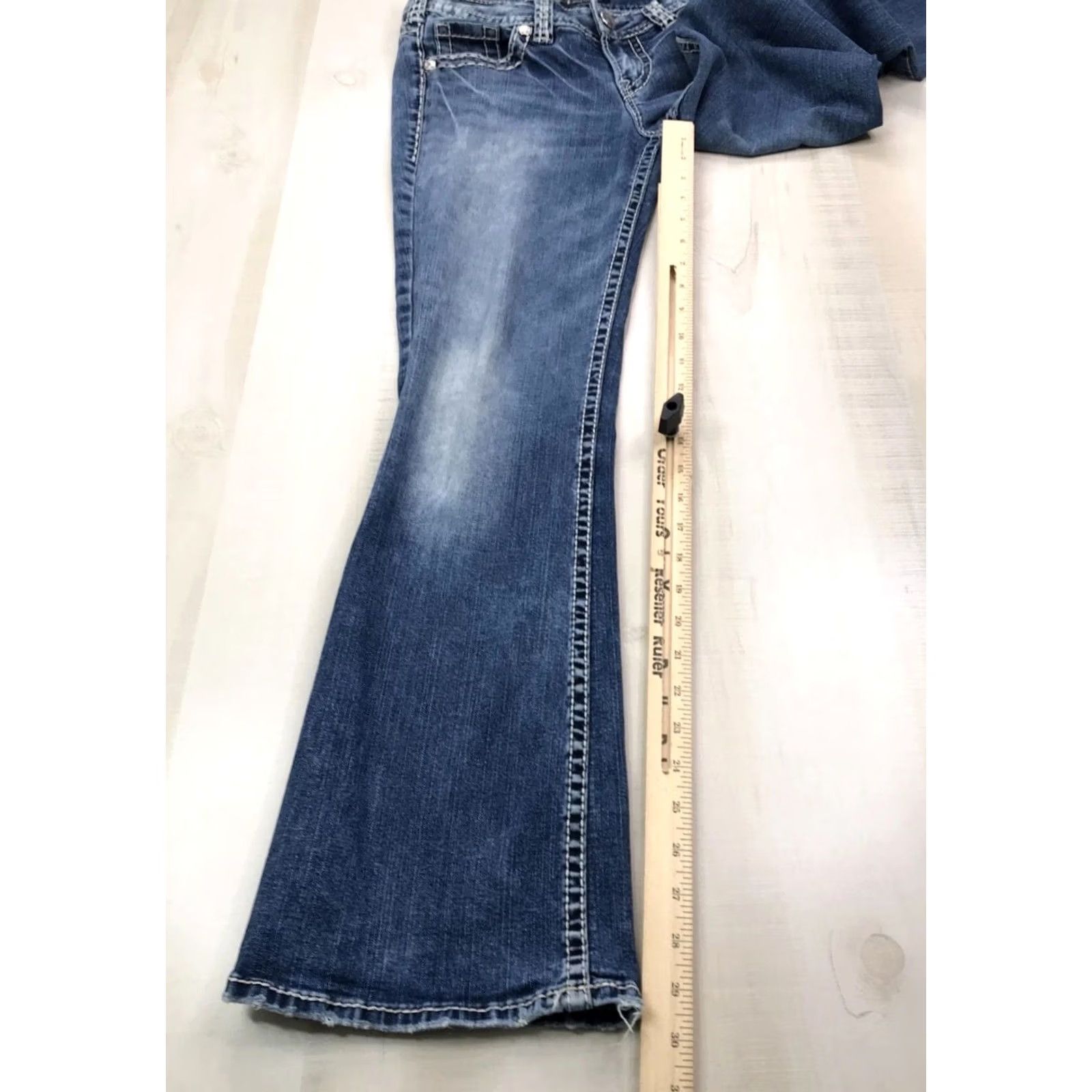 Silver Jeans Co. VINTAGE Silver Jeans Suki Embroidered Denim Jeans Bootscut Women 29x31 Blue Cotton Blend Pocket Distressed Mid Rise 8.5-10.5in Casual Mens? Size 29" - 5 Thumbnail