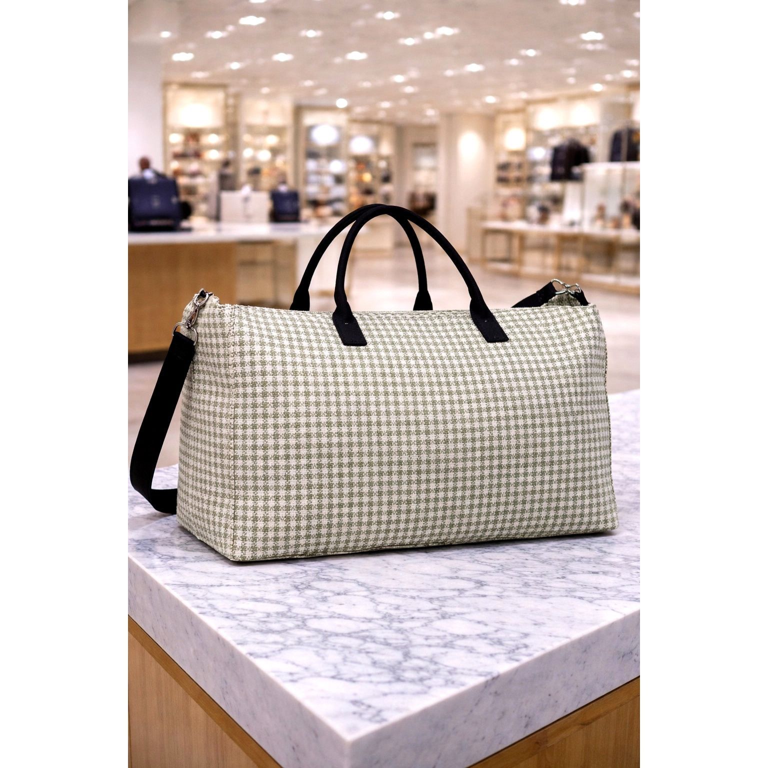Other LuLu Dharma Houndstooth Weekender Travel Bag Green/Beige OS Size ONE SIZE - 1 Thumbnail
