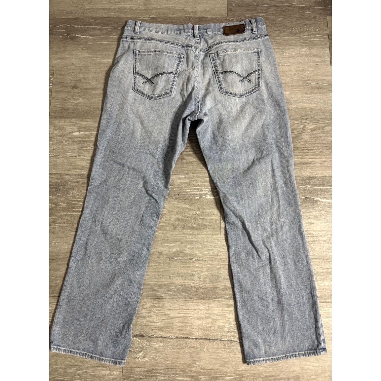 BKE BKE Tyler Straight Jeans Mens 38x32 Light Wash Blue Regular Fit Denim Pants Size US 38 / EU 54 - 5 Thumbnail
