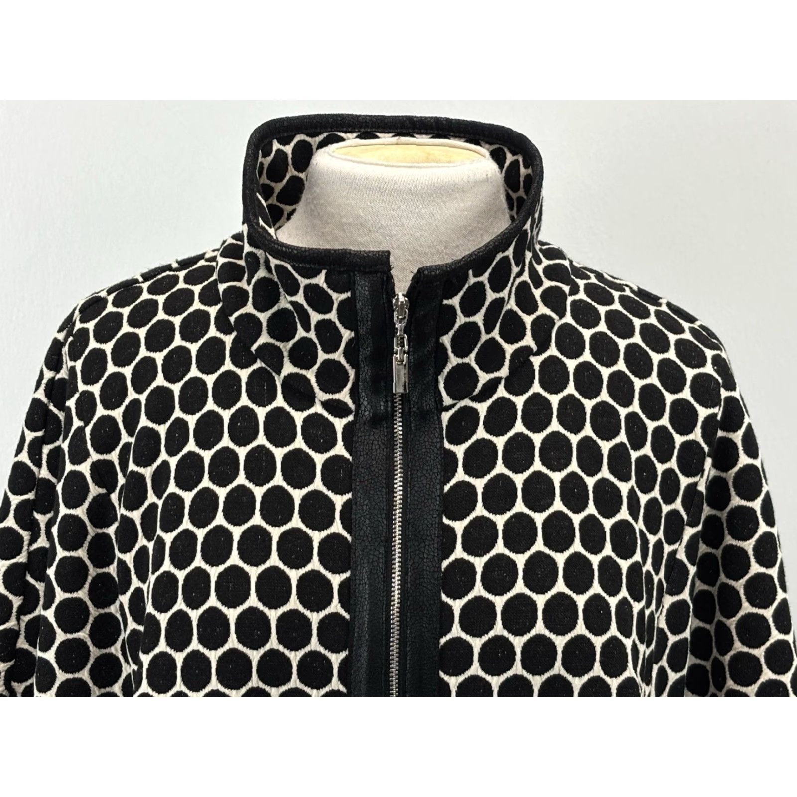 Joseph Ribkoff VINTAGE Joseph Ribkoff Couture Jacket Women’s 12 Poncho Black Polka Dots Full Zip Artsy Size XL / US 12-14 / IT 48-50 - 6 Thumbnail