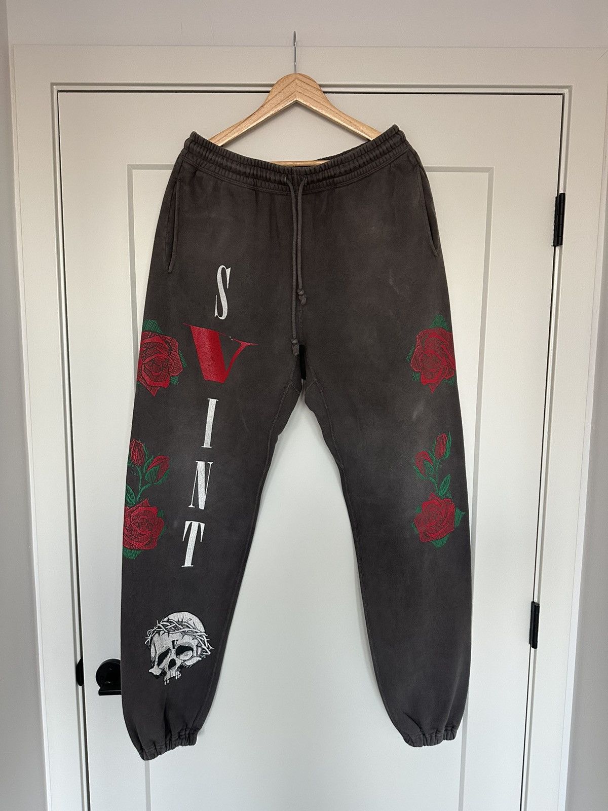Saint Michael × Vlone Saint Michael Vlone Sweatpants Size US 34 / EU 50 - 1 Thumbnail
