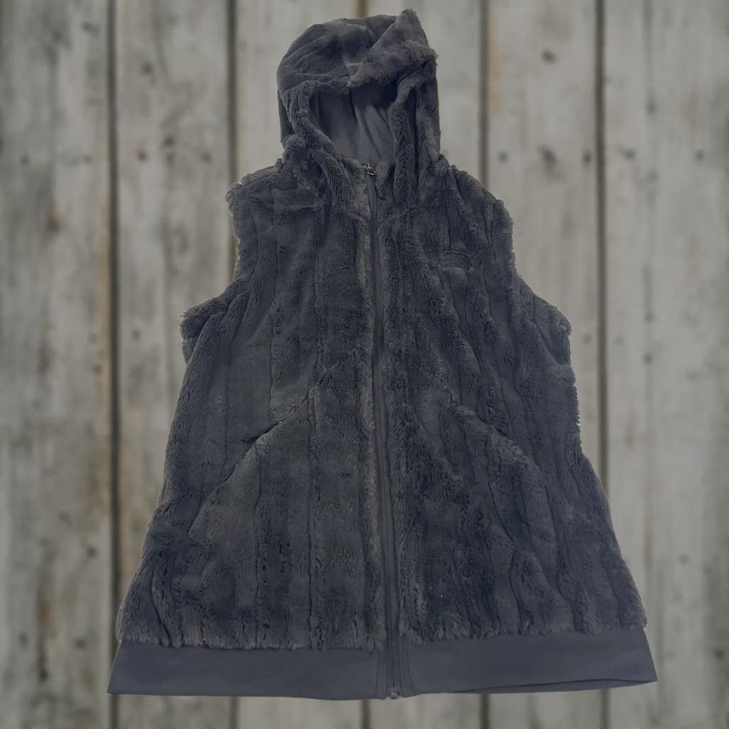 The North Face The North Face Vest Hoodie M Women Gray FURLANDER Full Zip Faux Fur Lined Zip Vest Outdoor Winter 90s? Size M / US 6-8 / IT 42-44 - 1 Thumbnail