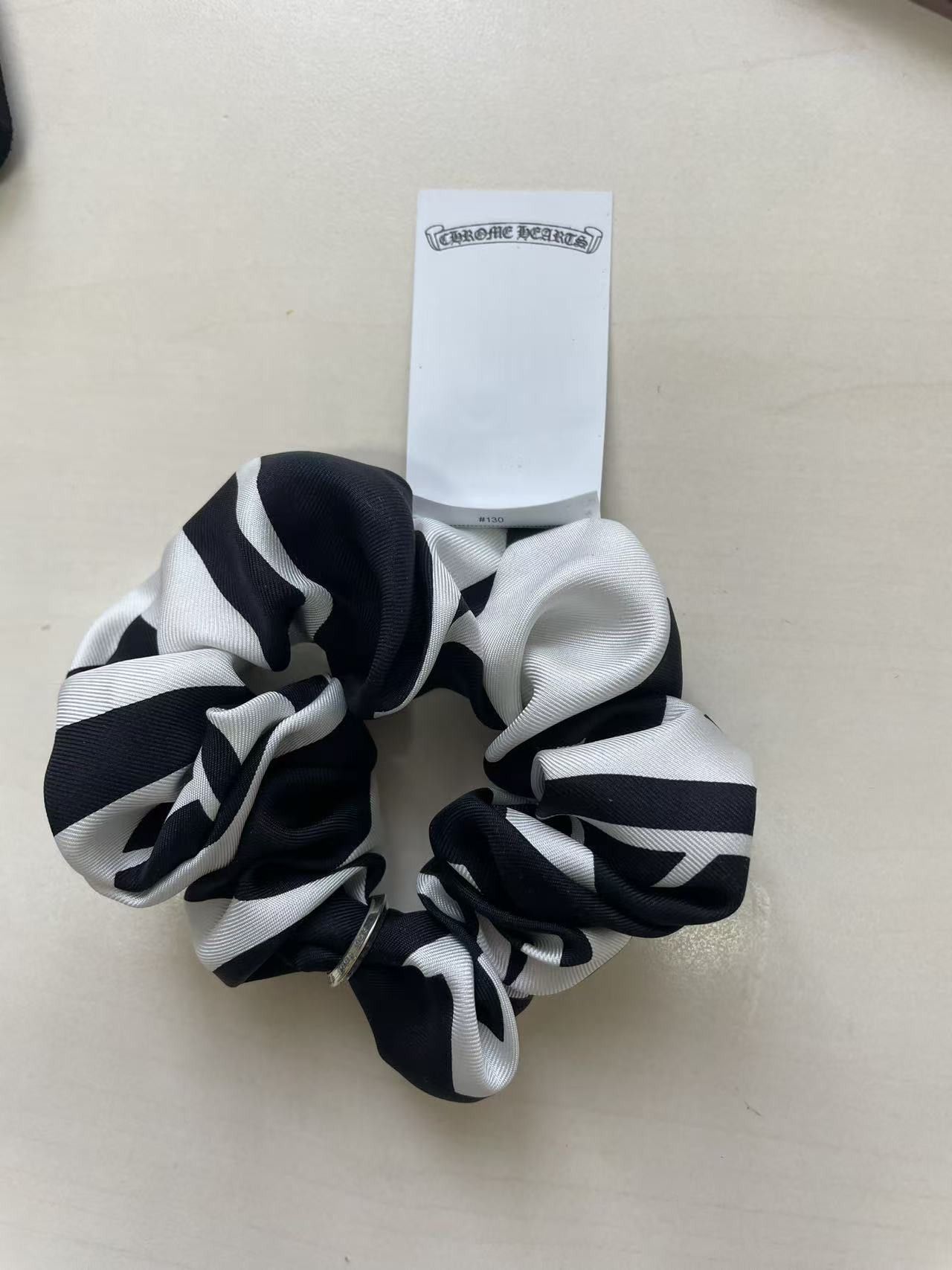 Chrome Hearts Chrome Hearts Black&White Silk Scrunchie Size ONE SIZE - 4 Thumbnail