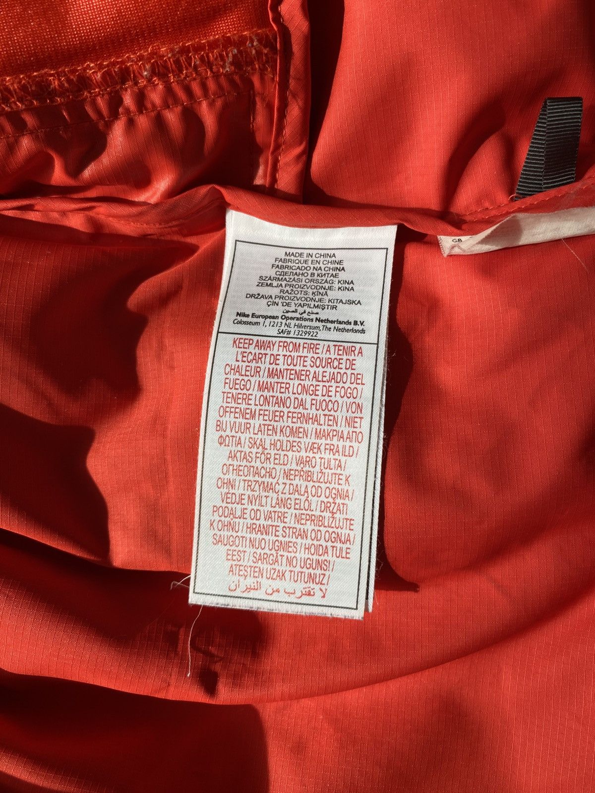 Nike ACG 00s Vintage Nike ACG Down Jacket Gorp core Size US L / EU 52-54 / 3 - 8 Thumbnail