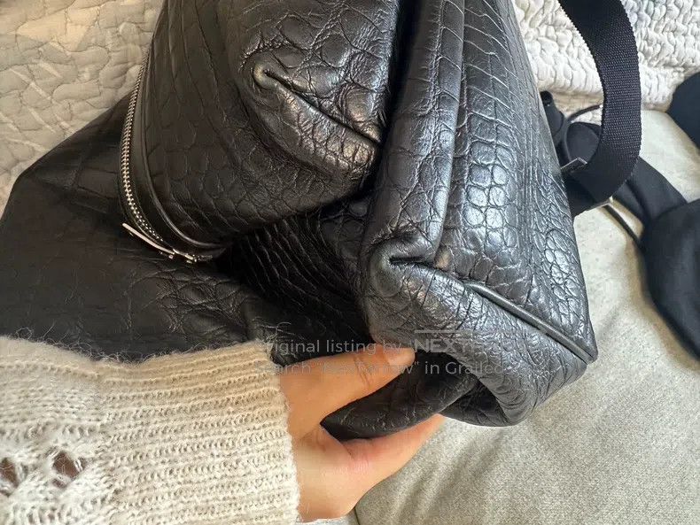 Saint Laurent Paris Saint Laurent Paris Personal Use Bag with烫印 Logo Crocodile Size ONE SIZE - 4 Thumbnail